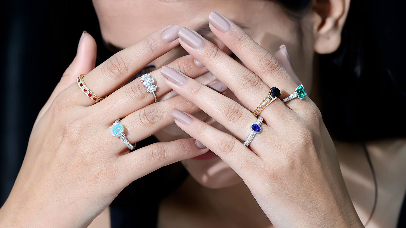 10 Kinds of Engagement Rings That Won't Empty Your Wallet