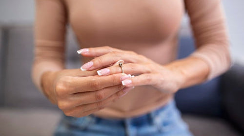 Rose Gold Moissanite Engagement Rings: A Perfect Combination of Modern and Timeless