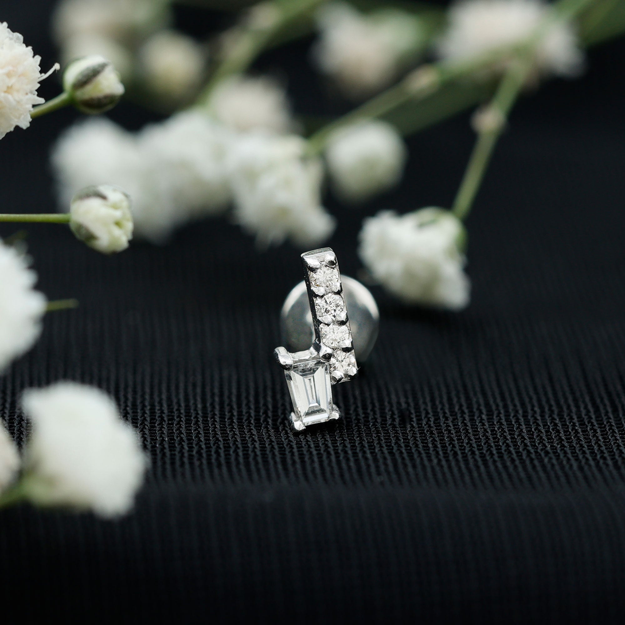 Minimalist Diamond Tragus Piercing Earring Natural - ( HI-SI ) - Rosec Jewels