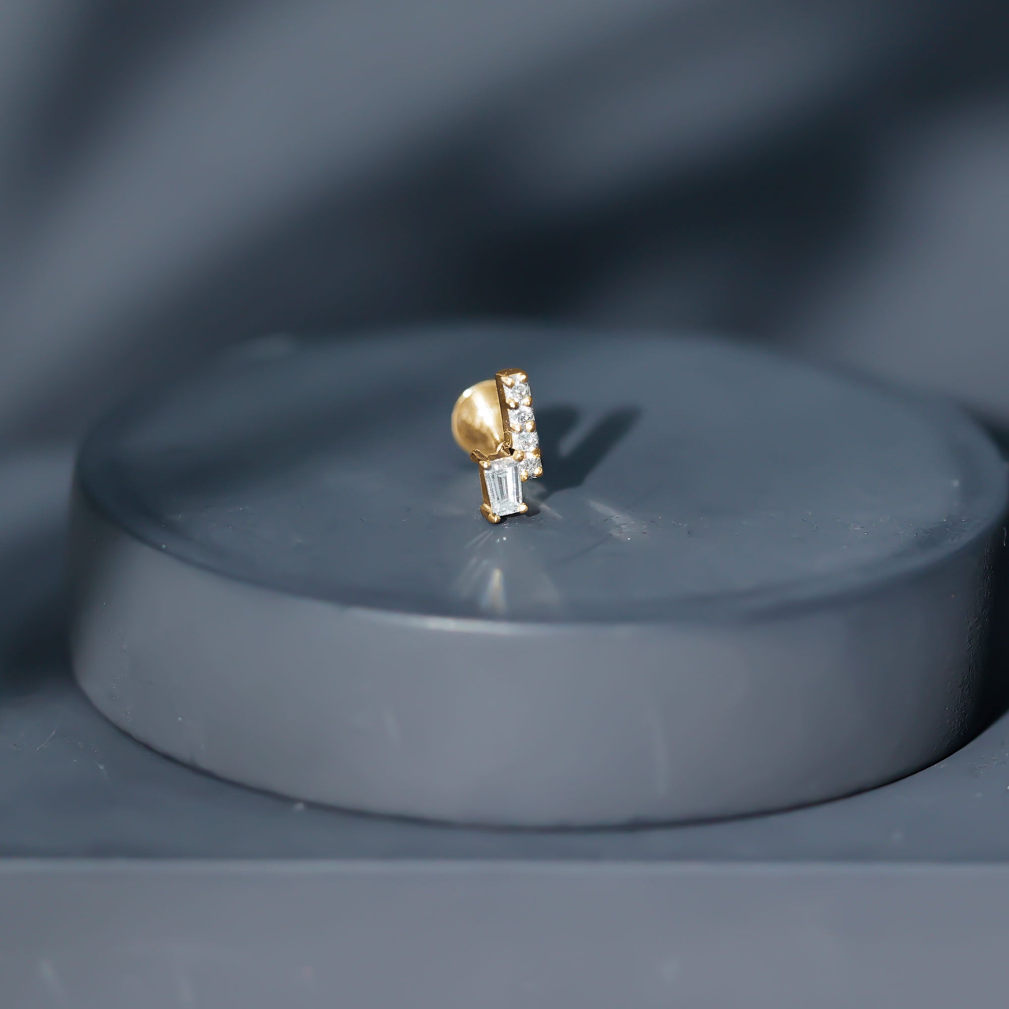 Minimalist Diamond Tragus Piercing Earring Natural - ( HI-SI ) - Rosec Jewels