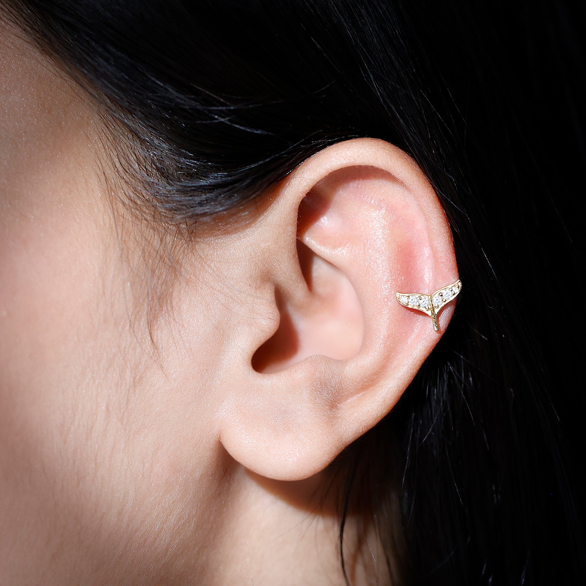 Moissanite Whale Tail Earring for Cartilage Piercing D-VS1 - Rosec Jewels