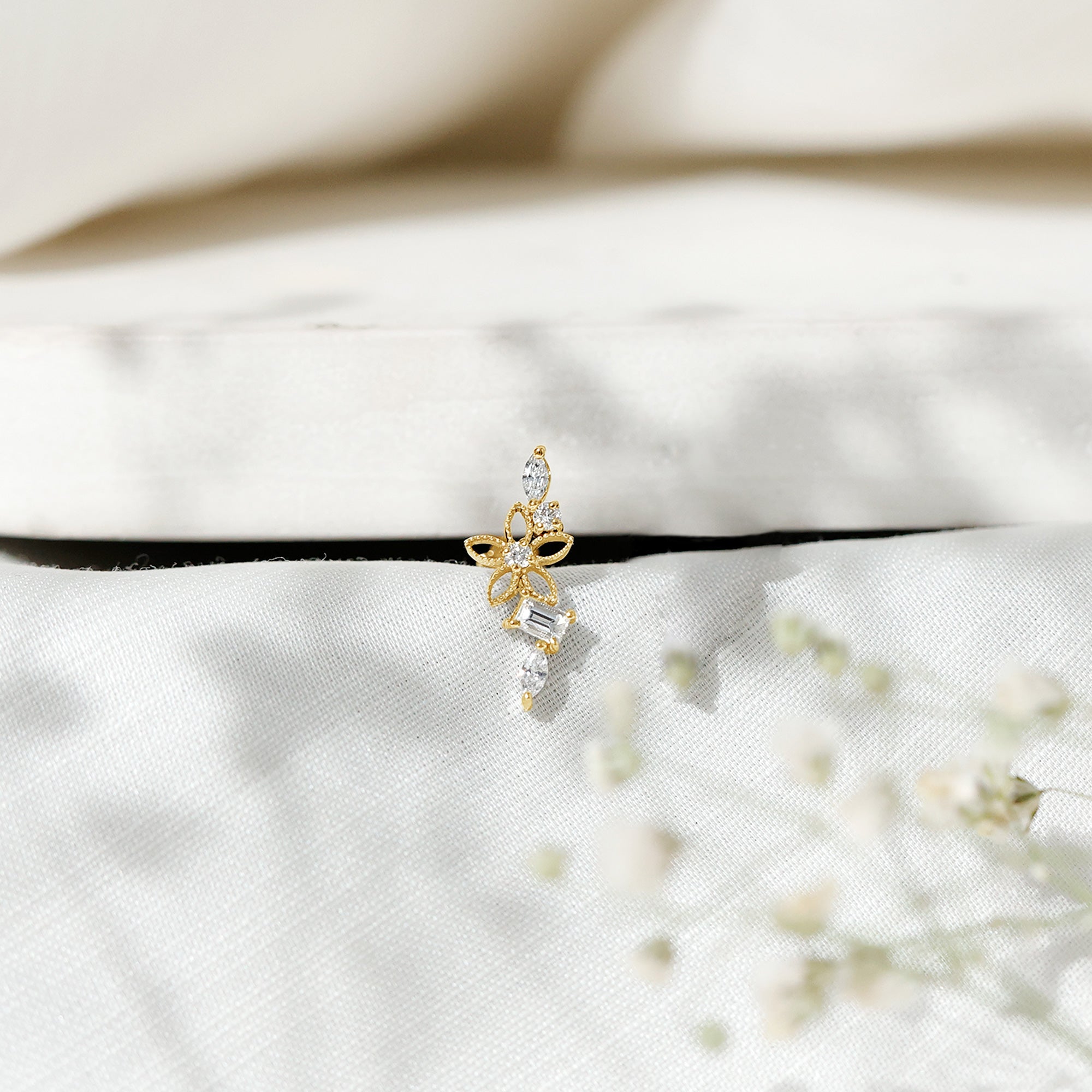 Unique Moissanite Flower Crawler Cartilage Earring D-VS1 - Rosec Jewels