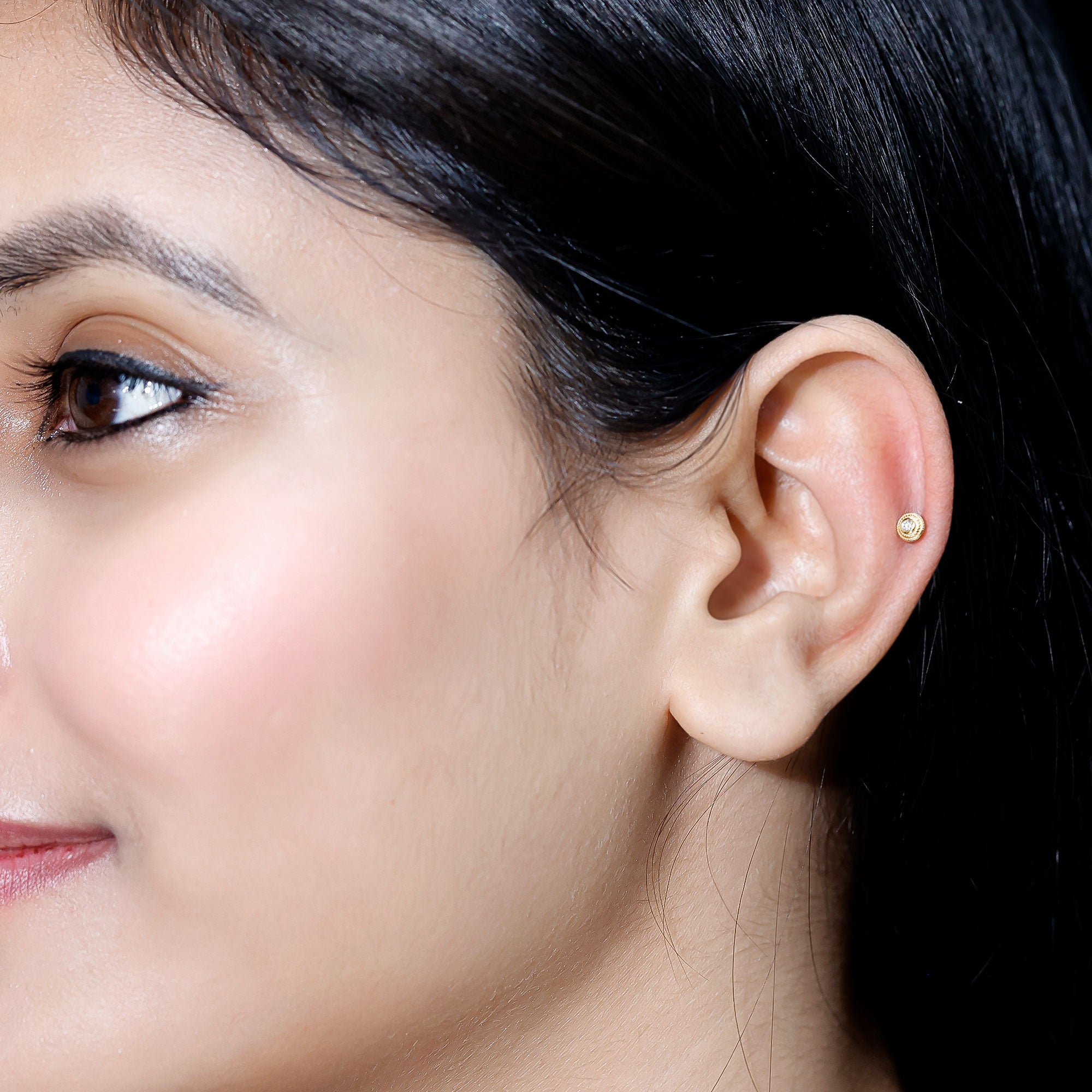 Minimal Diamond Conch Earring in Bezel Setting Natural - ( HI-SI ) - Rosec Jewels