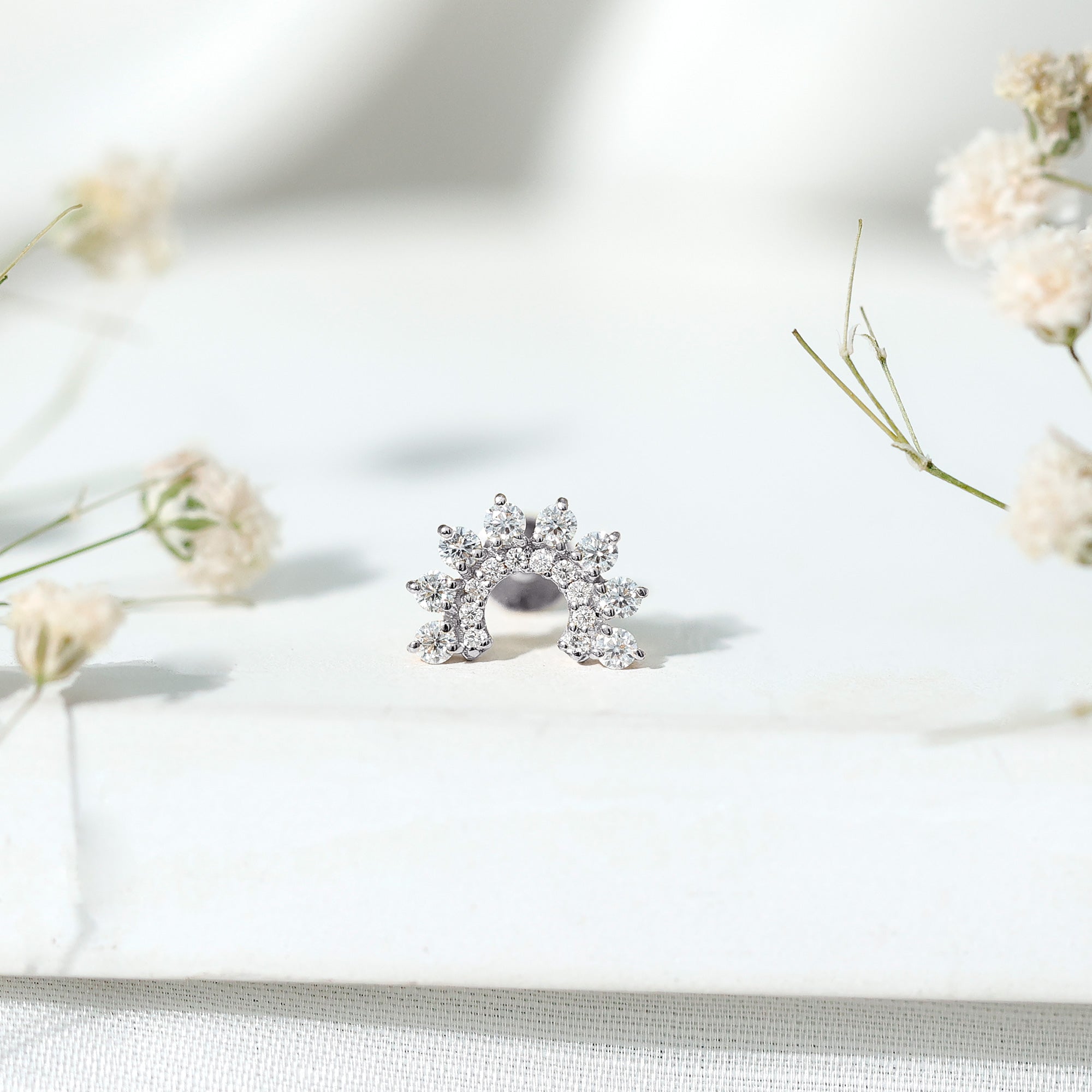 Princess Cut Moissanite Solitaire Conch Earring D-VS1 - Rosec Jewels