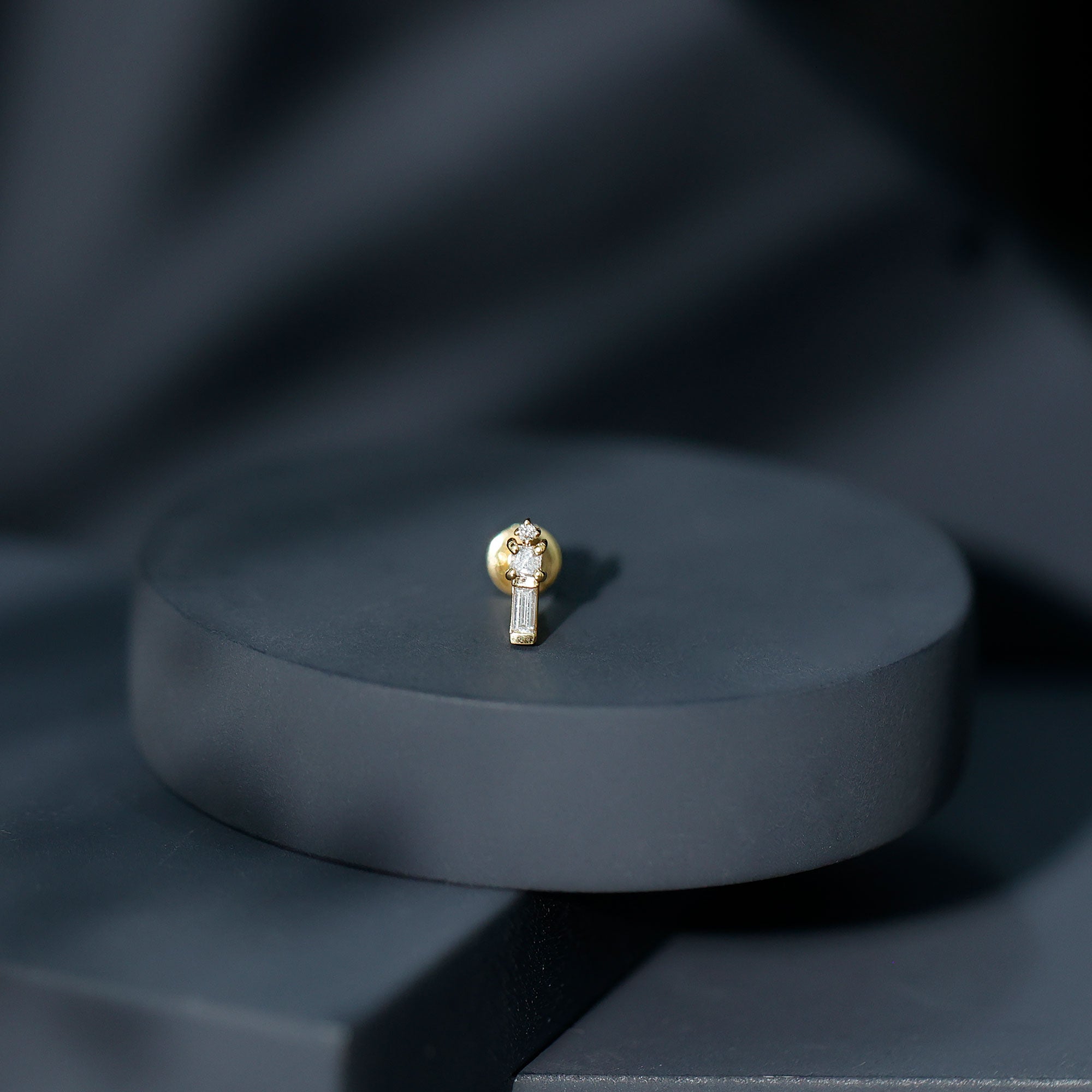 Genuine Diamond Three Stone Bar Tragus Earring Natural - ( HI-SI ) - Rosec Jewels