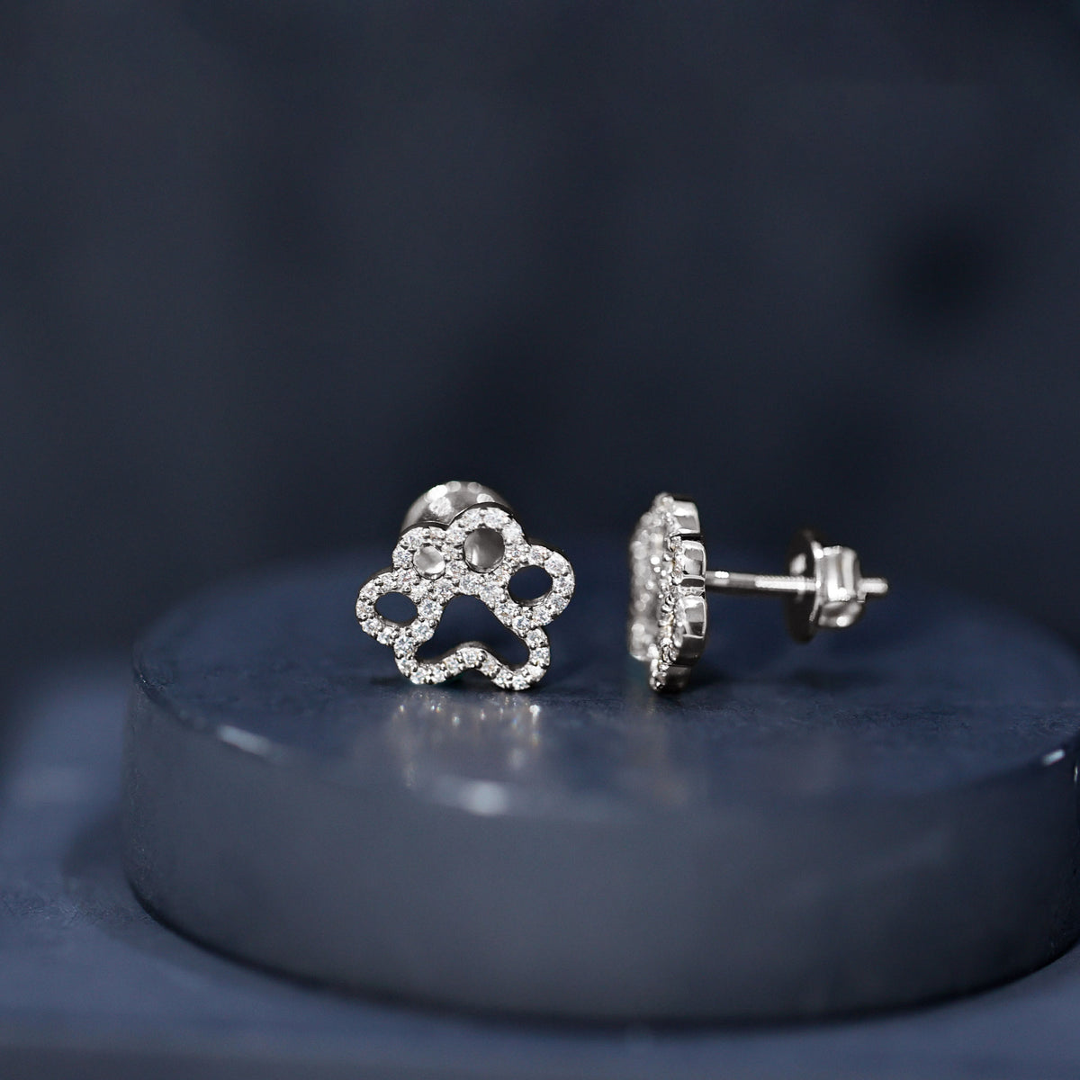 Moissanite Paw Print Earrings With Certificate D-VS1 - Rosec Jewels