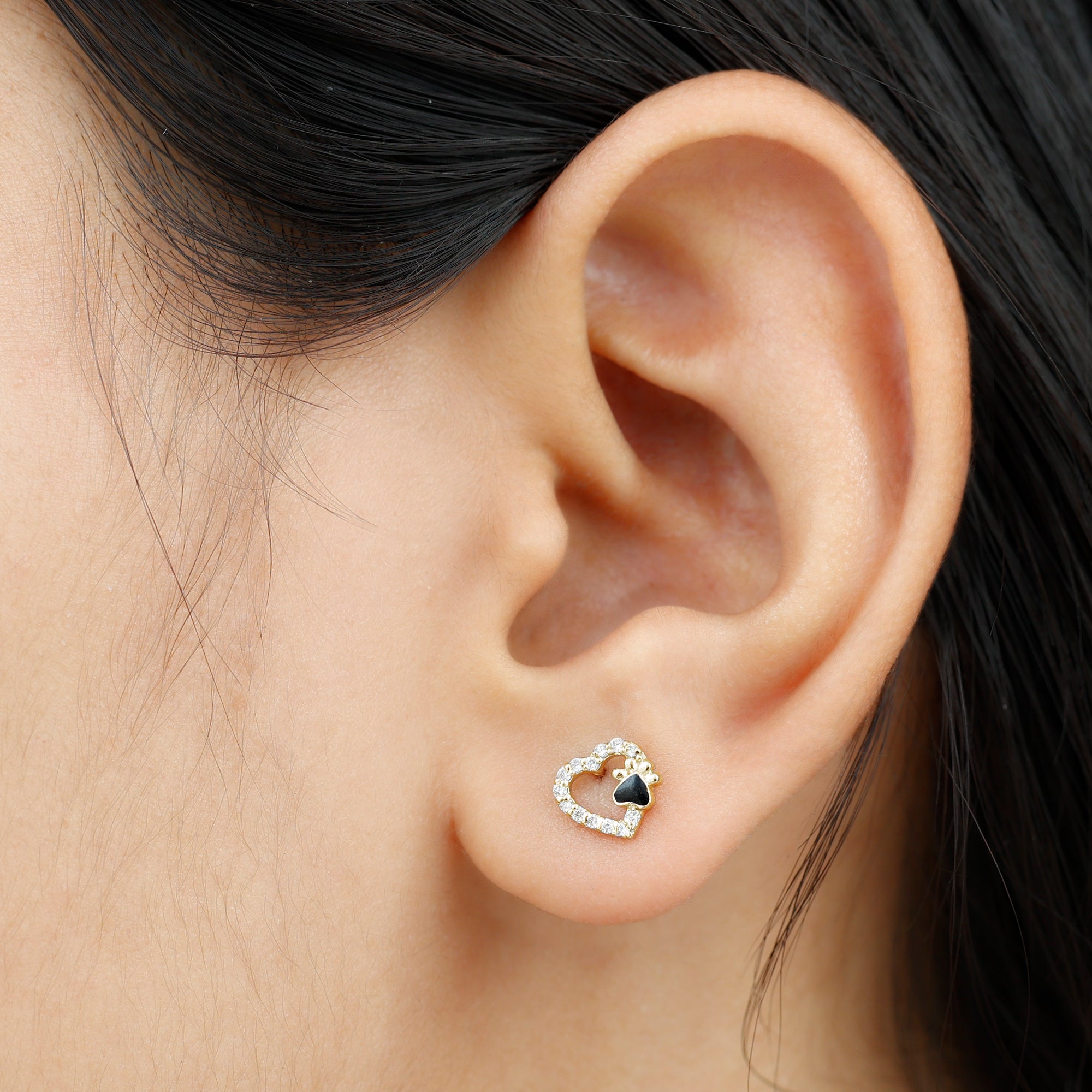 Moissanite Heart and Paw Stud Earrings with Enamel D-VS1 - Rosec Jewels