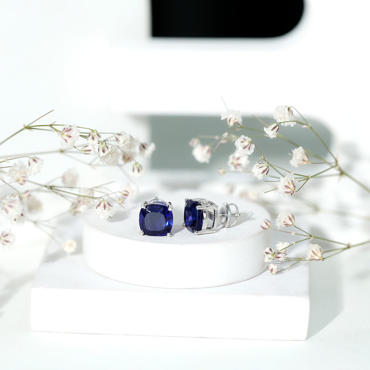 5.5 Carat Lab Grown Blue Sapphire Solitaire Stud Earring With Certificate AAAA - Rosec Jewels