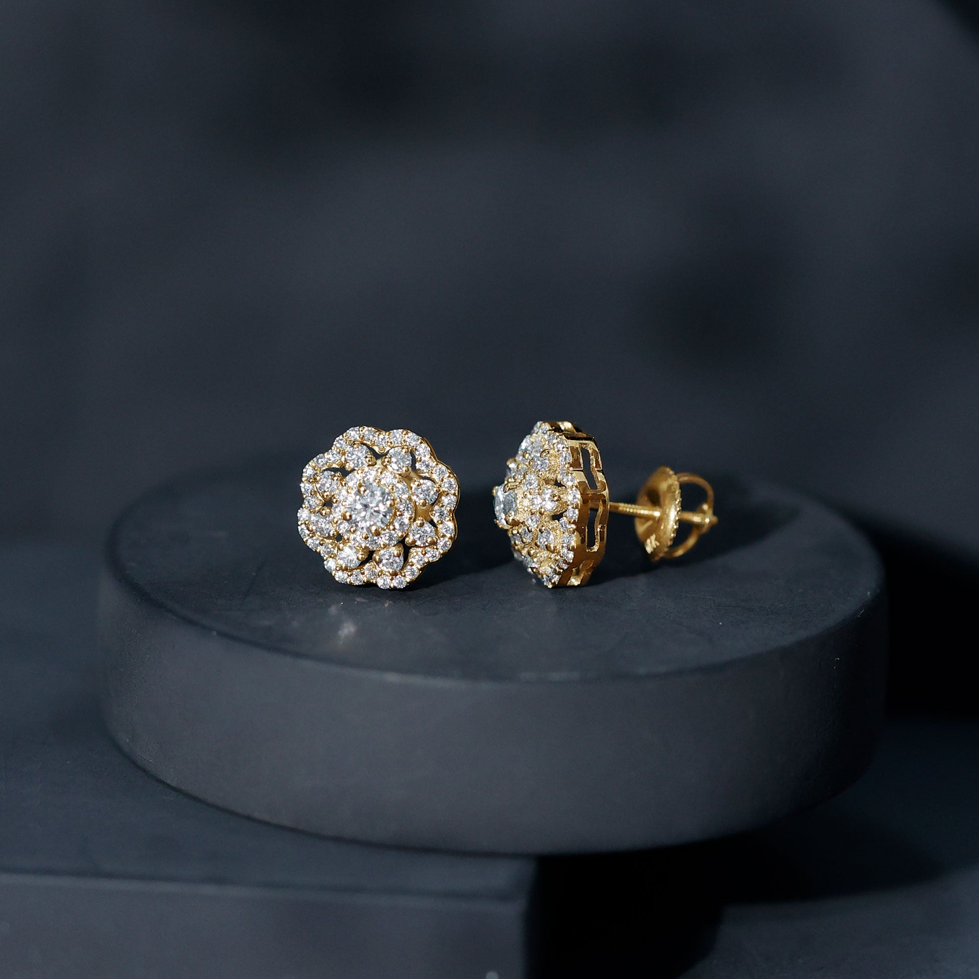 Certified Moissanite Big Flower Stud Earrings D-VS1 - Rosec Jewels