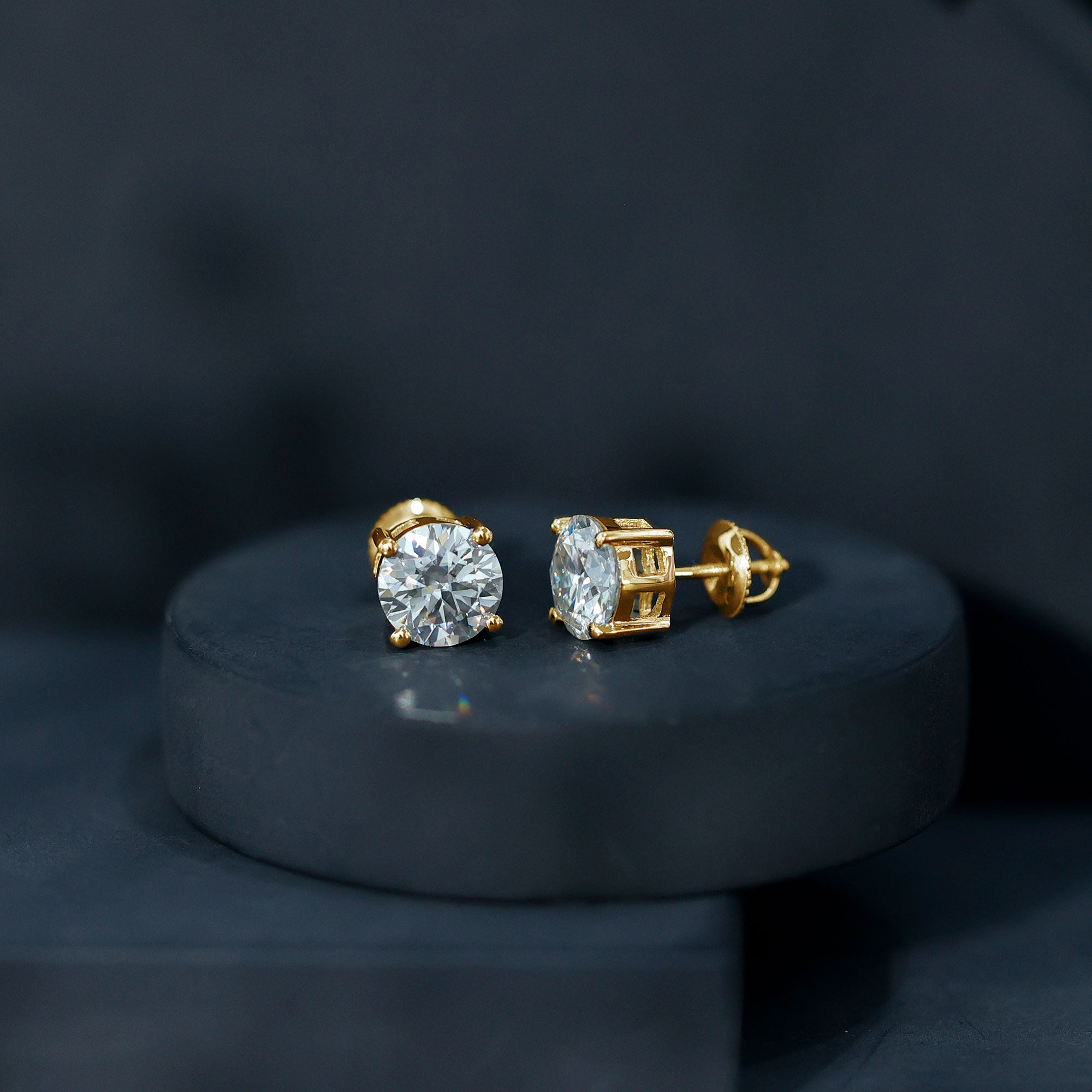 2.5 Carat Round Moissanite Studs in Claw Setting D-VS1 - Rosec Jewels