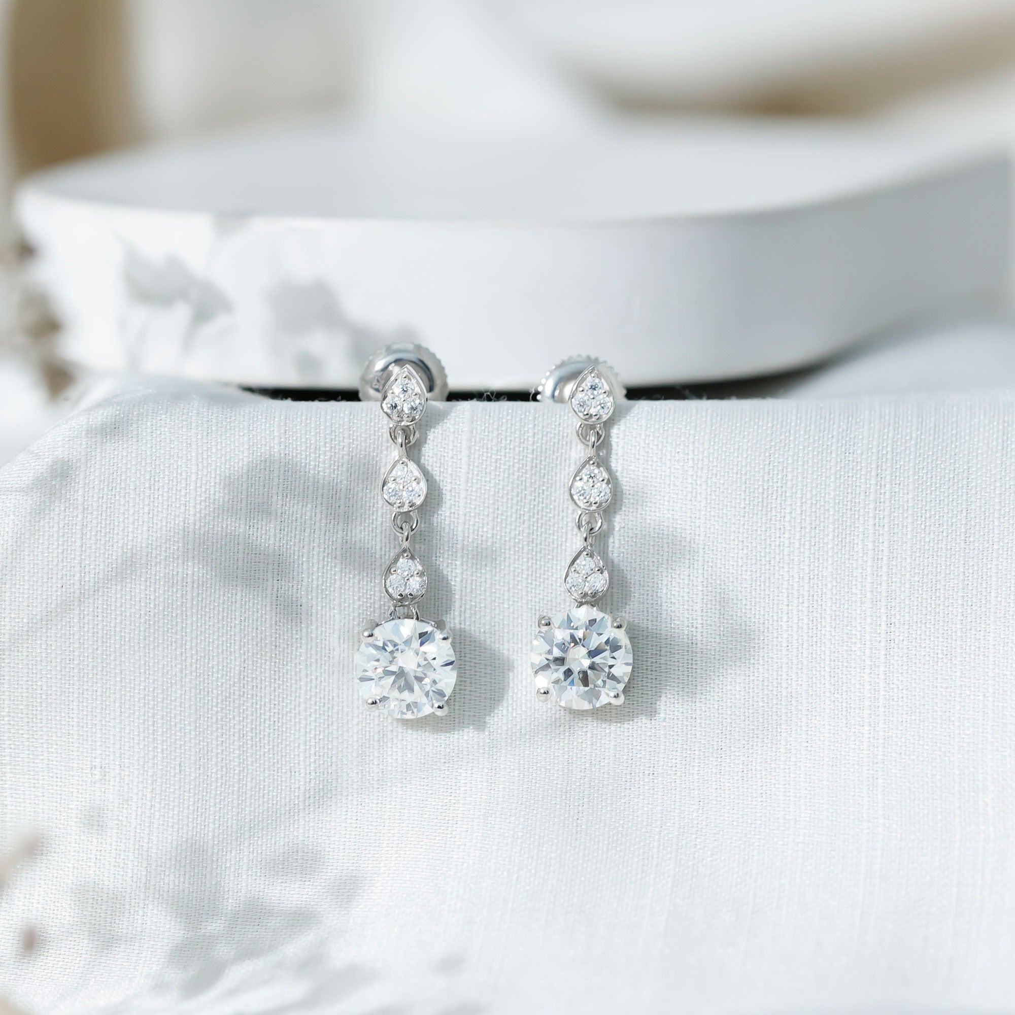 Certified 2.7 Carat Moissanite Dangling Earrings in Silver D-VS1 92.5 Sterling Silver - Rosec Jewels