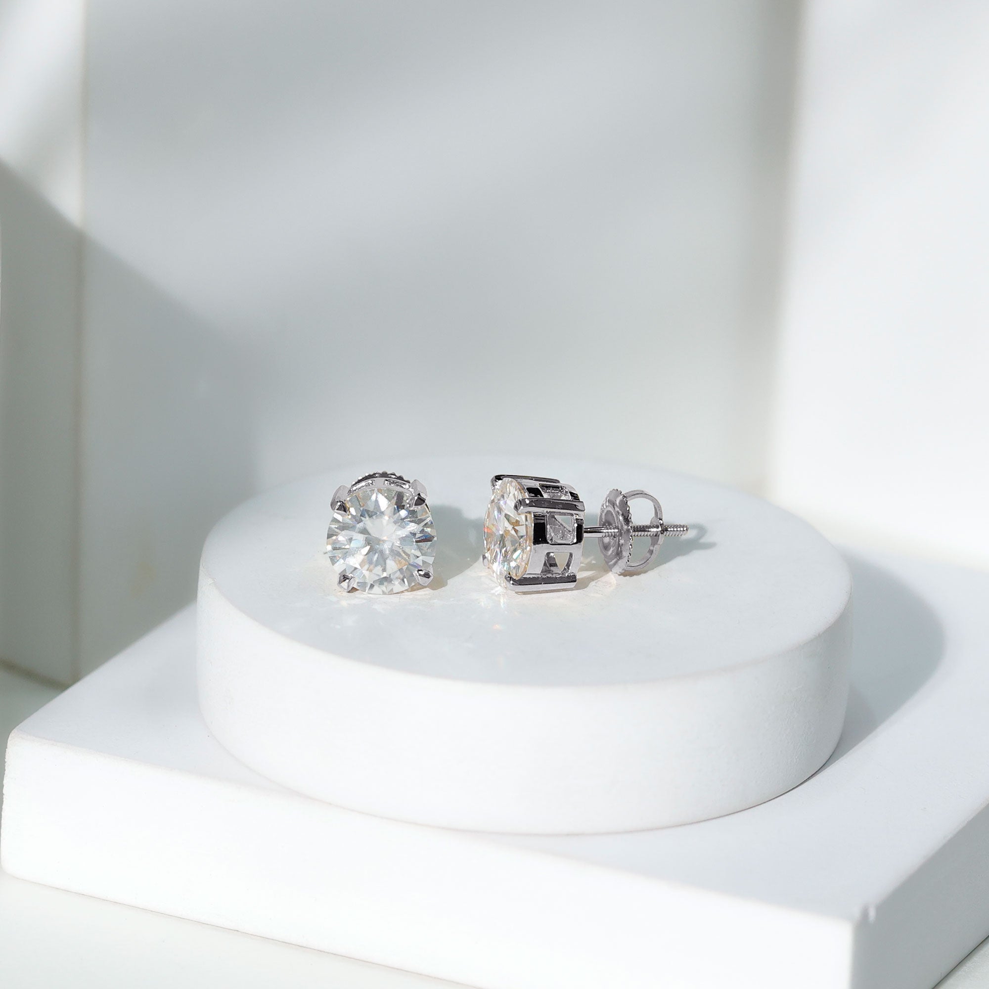 2 Carat Round Cut Moissanite Solitaire Stud Earrings D-VS1 - Rosec Jewels