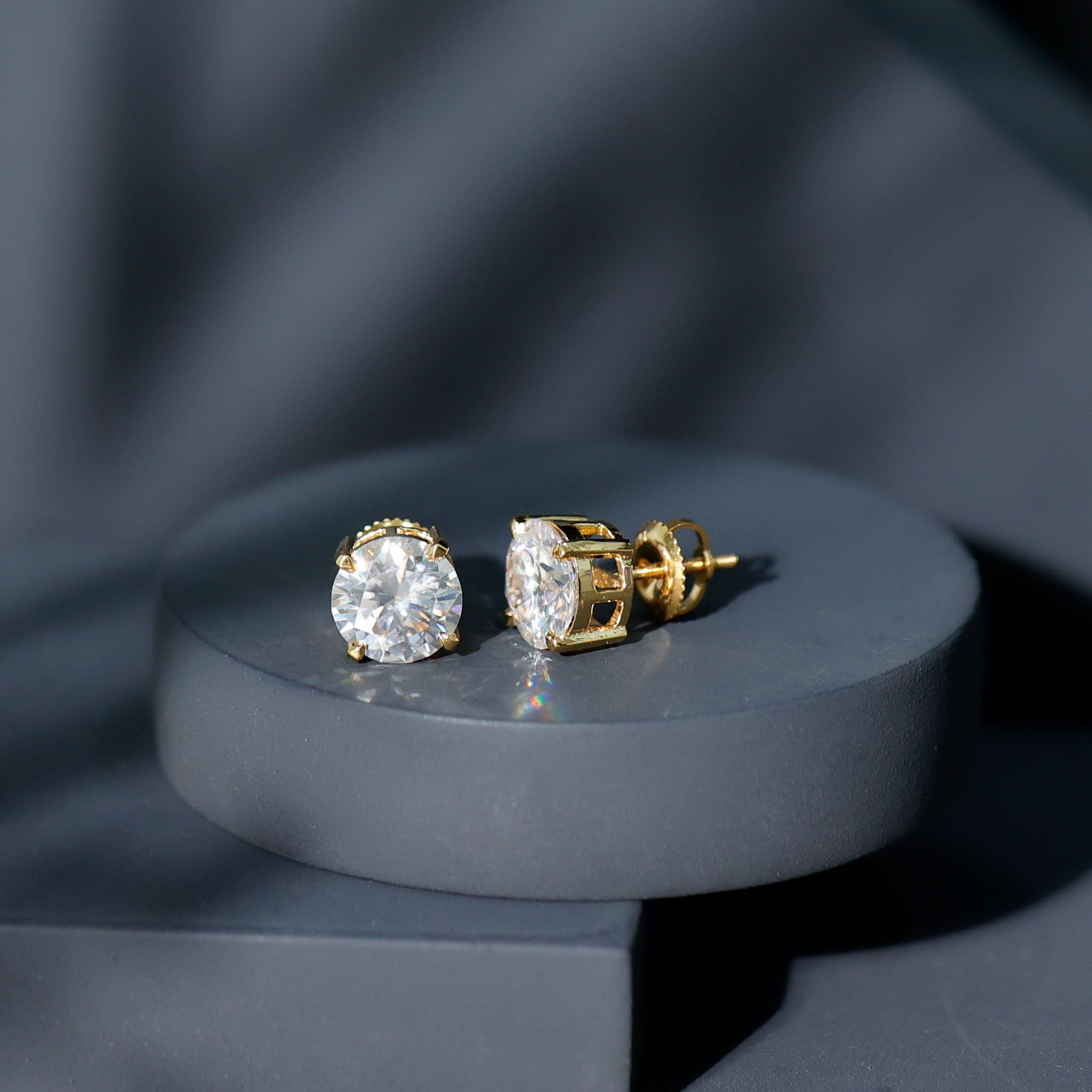2 Carat Round Cut Moissanite Solitaire Stud Earrings D-VS1 - Rosec Jewels