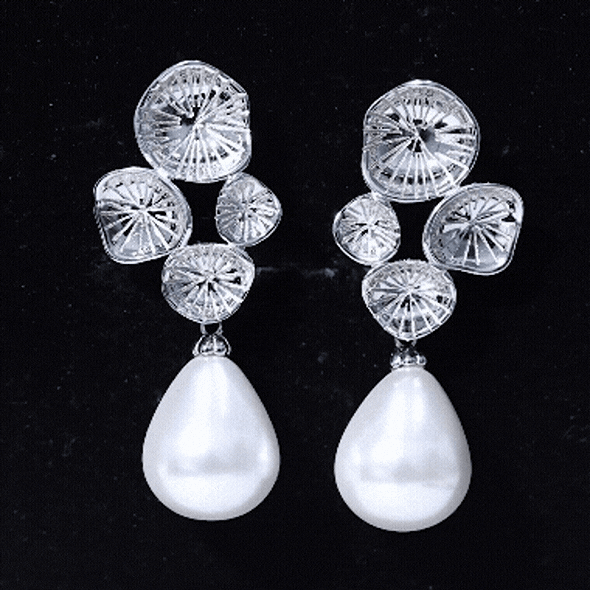 24 Carat Freshwater Cultured Pearl Dangling Earrings in Silver AAA 92.5 Sterling Silver - Rosec Jewels