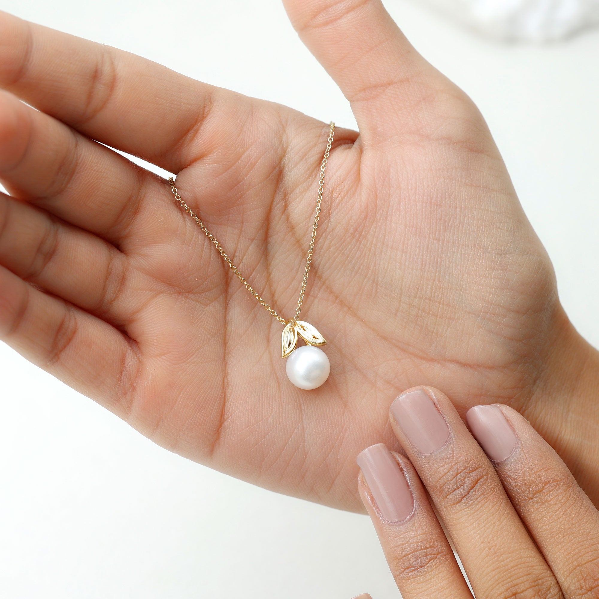 Freshwater Pearl Solitaire Pendant with Leaf AAA - Rosec Jewels