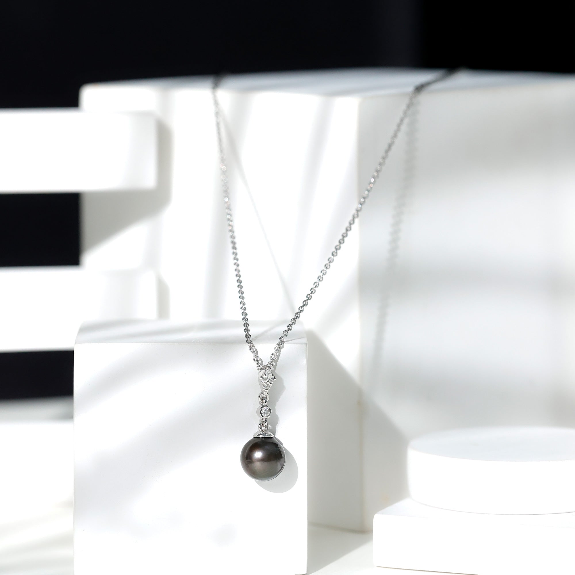 8 Carat Natural Tahitian Black Pearl Dangle Pendant with Diamond AAA - Rosec Jewels