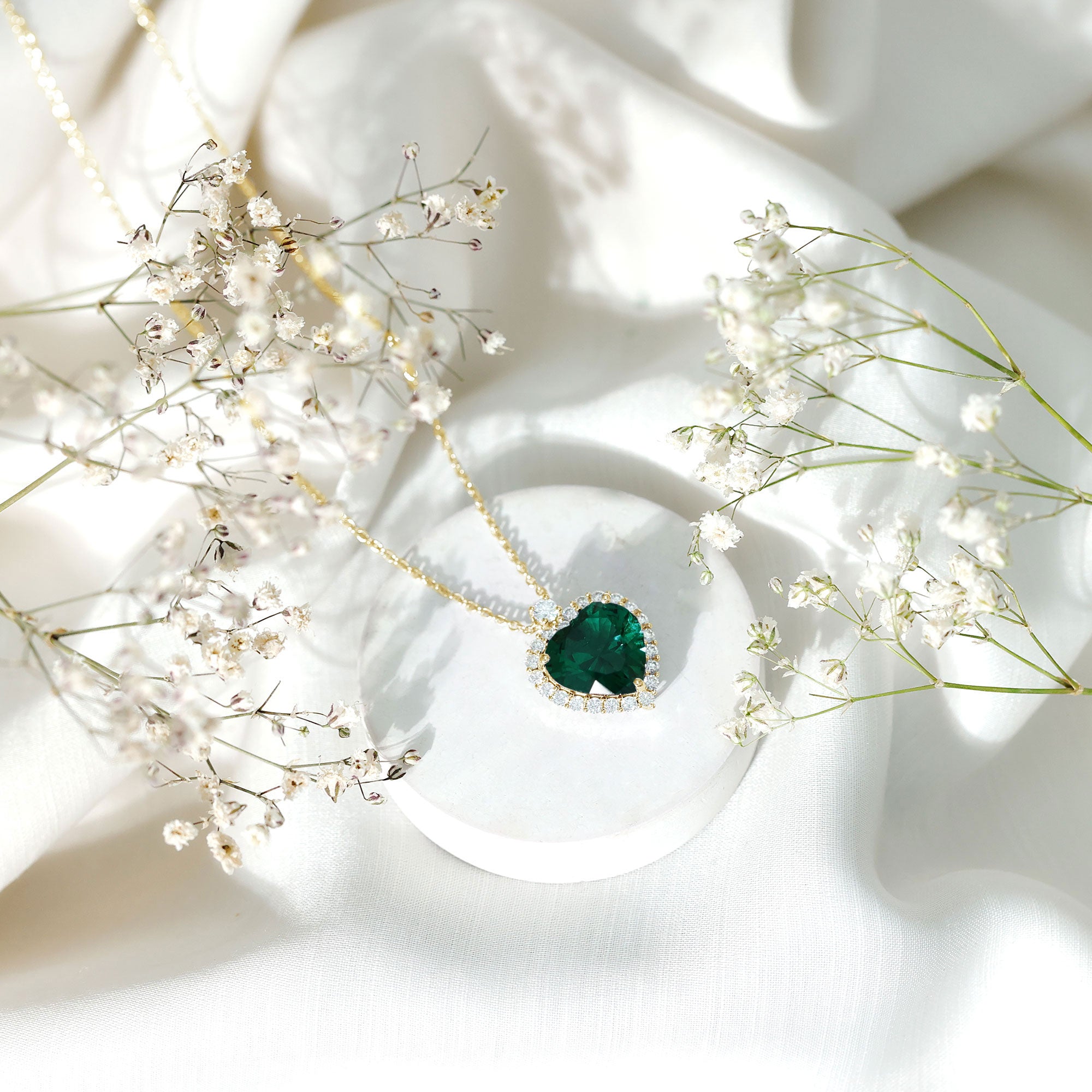 Lab Created 5.6 Carat Emerald Moissanite Heart Pendant Necklace AAAA - Rosec Jewels