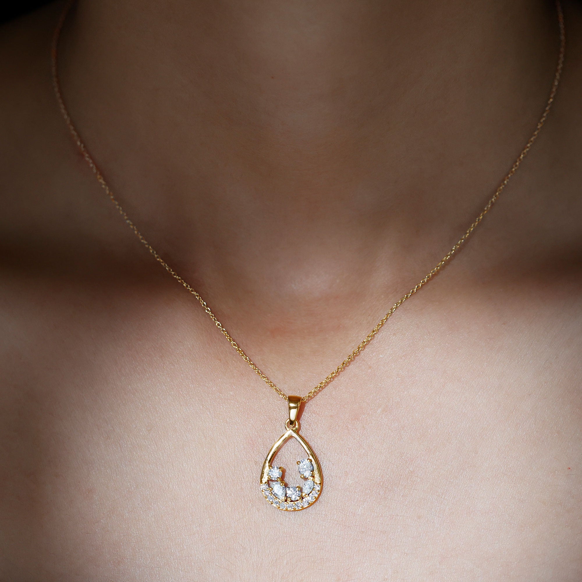 Designer Moissanite Teardrop Pendant Necklace D-VS1 - Rosec Jewels