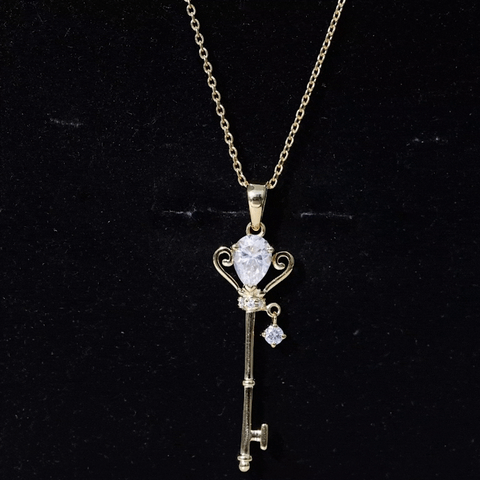 Vintage Moissanite Key Pendant for Women D-VS1 - Rosec Jewels