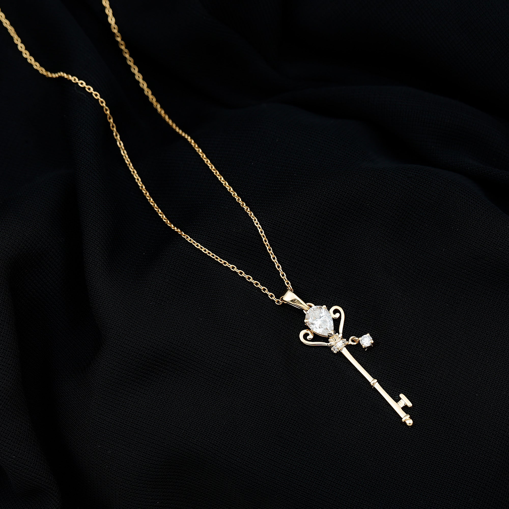 Vintage Moissanite Key Pendant for Women D-VS1 - Rosec Jewels