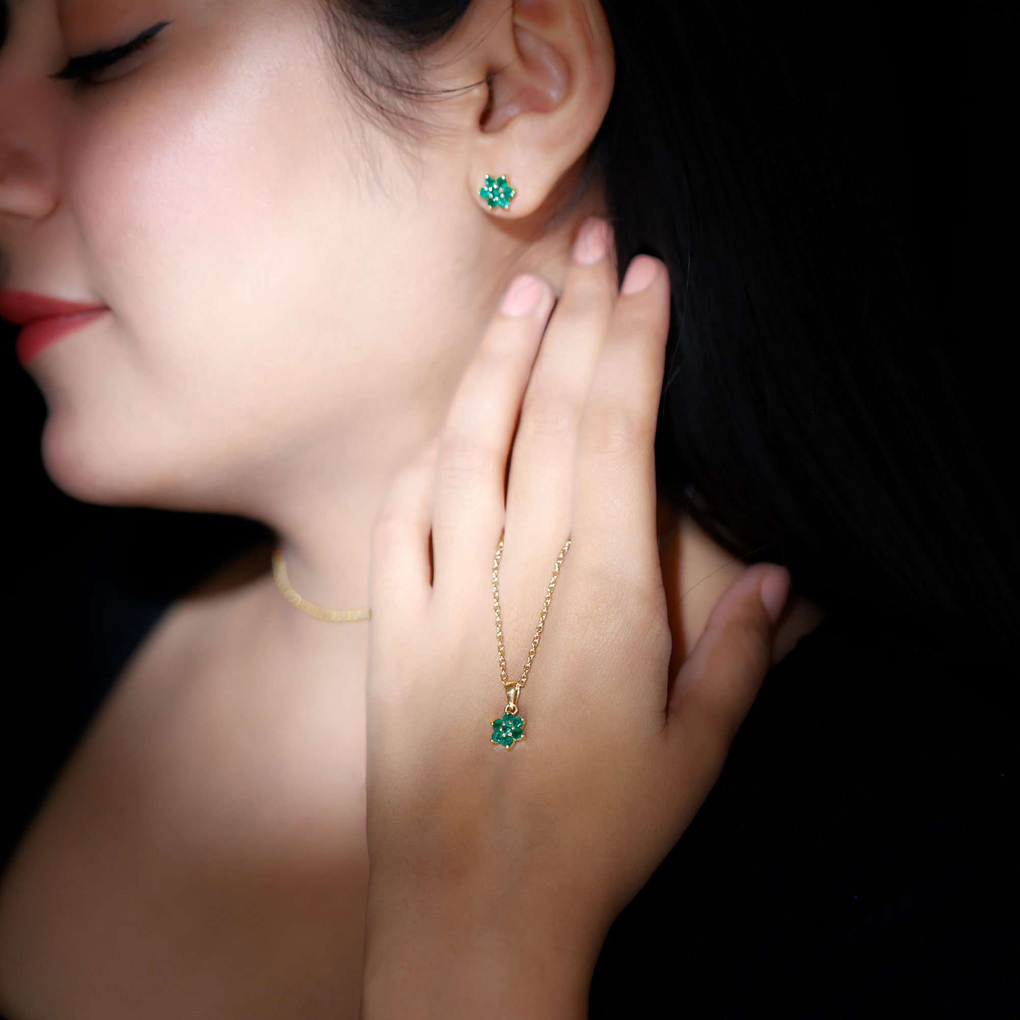 Genuine Round Cut Emerald Flower Necklace and Earrings Set AAA - Rosec Jewels