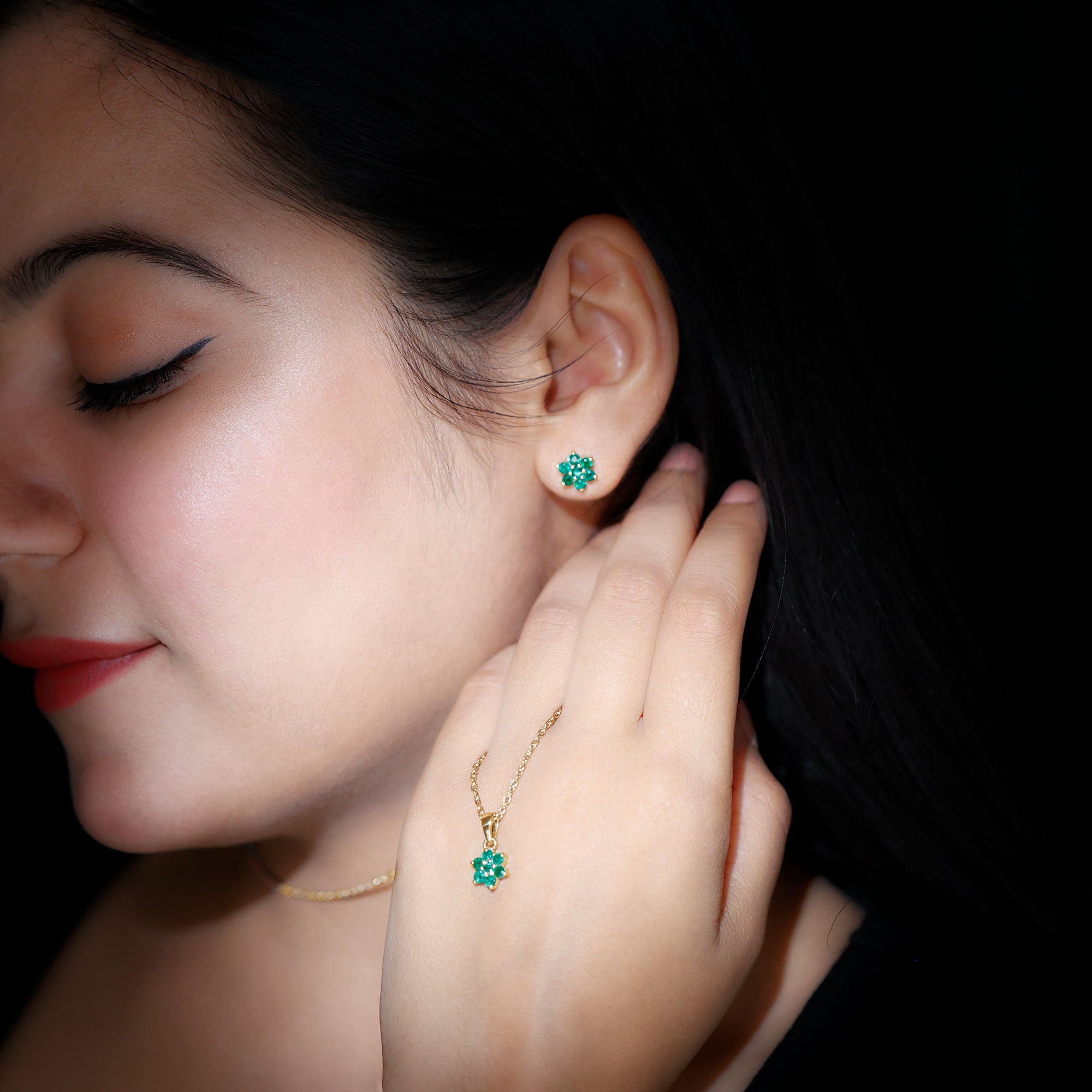 Genuine Round Cut Emerald Flower Necklace and Earrings Set AAA - Rosec Jewels