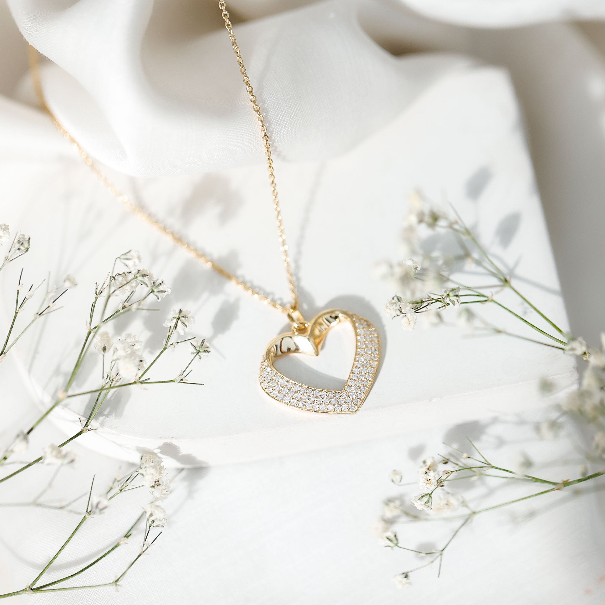Certified Moissanite Heart Bridal Necklace With Chain D-VS1 - Rosec Jewels