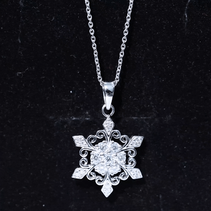 Lab Grown Diamond Christmas Snowflake Pendant Necklace Lab - ( EF-VS ) - Rosec Jewels