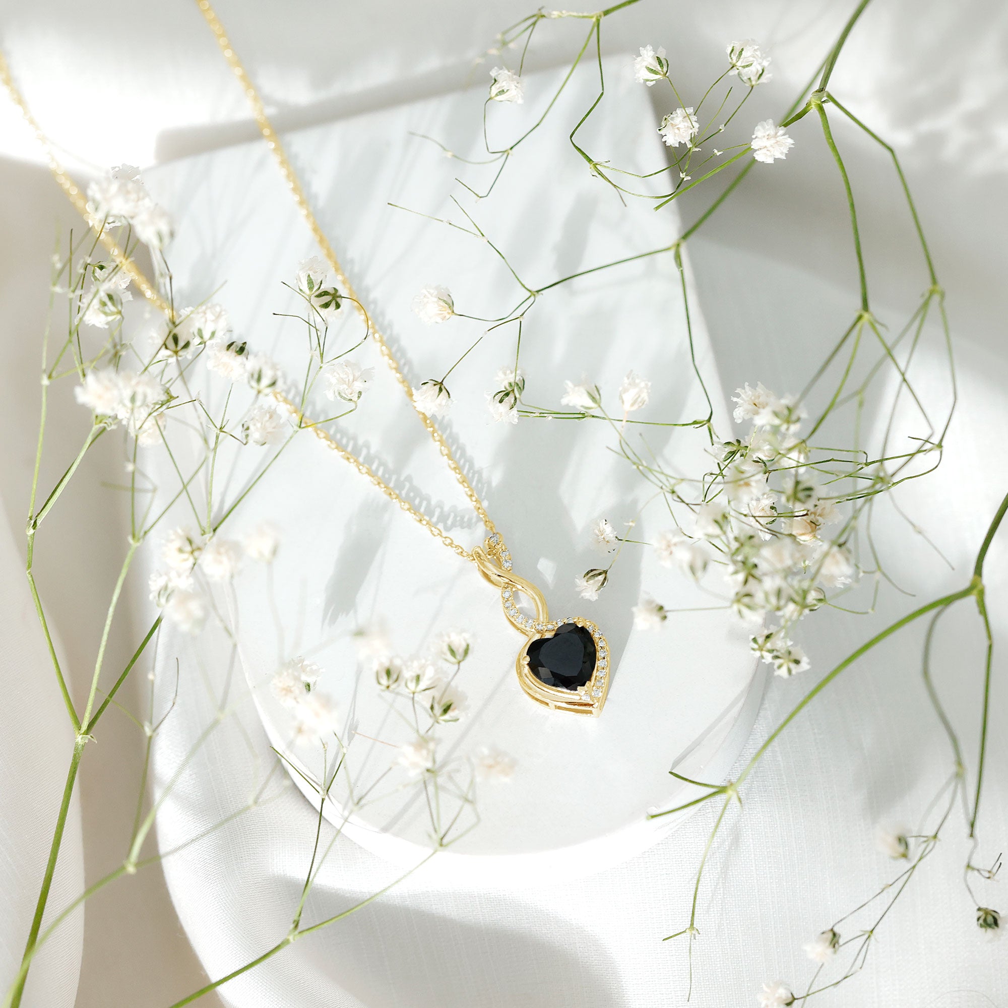 2 Carat Black Onyx Infinity Heart Pendant with Diamond AAA - Rosec Jewels