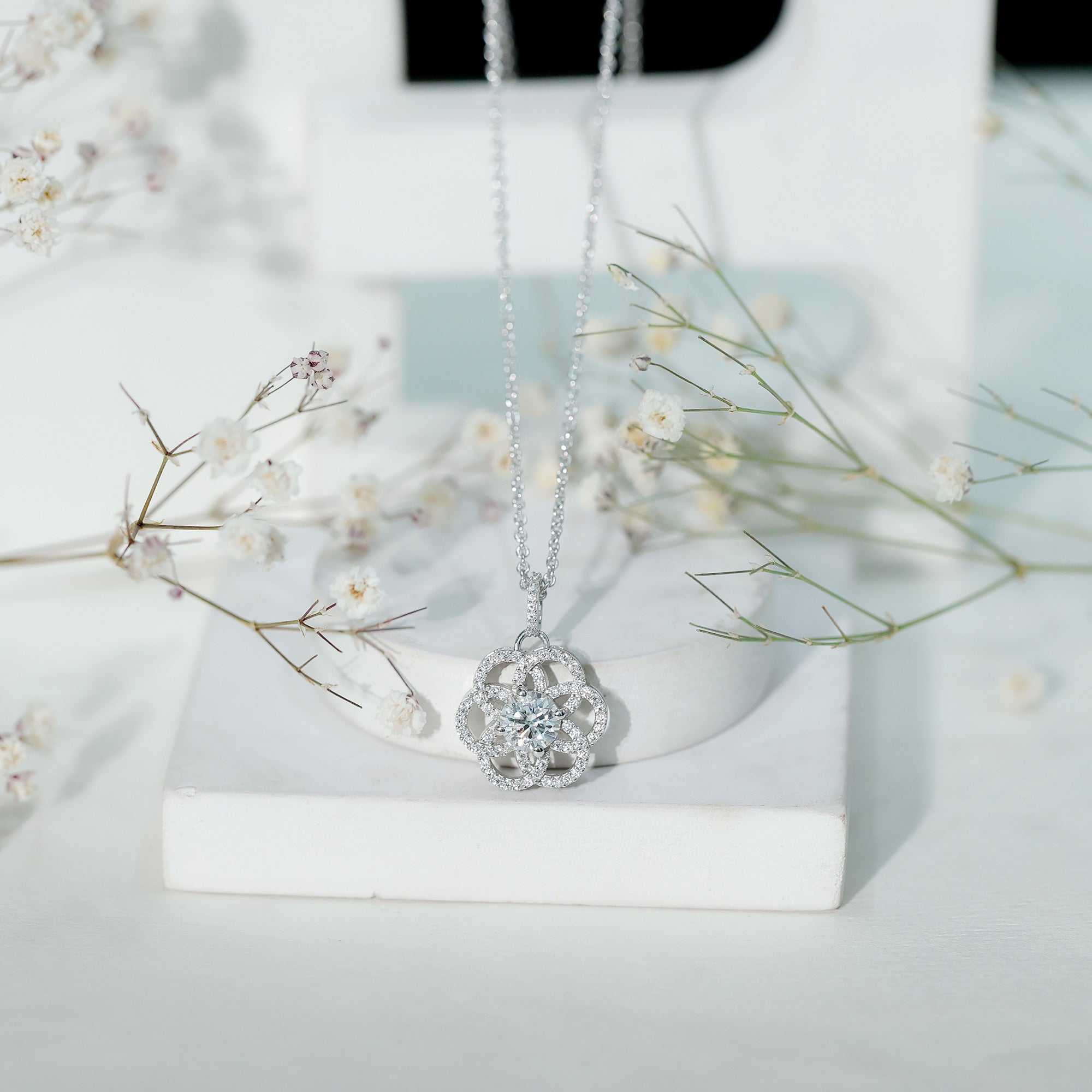 Certified Moissanite Flower Necklace with Silver Chain D-VS1 92.5 Sterling Silver - Rosec Jewels