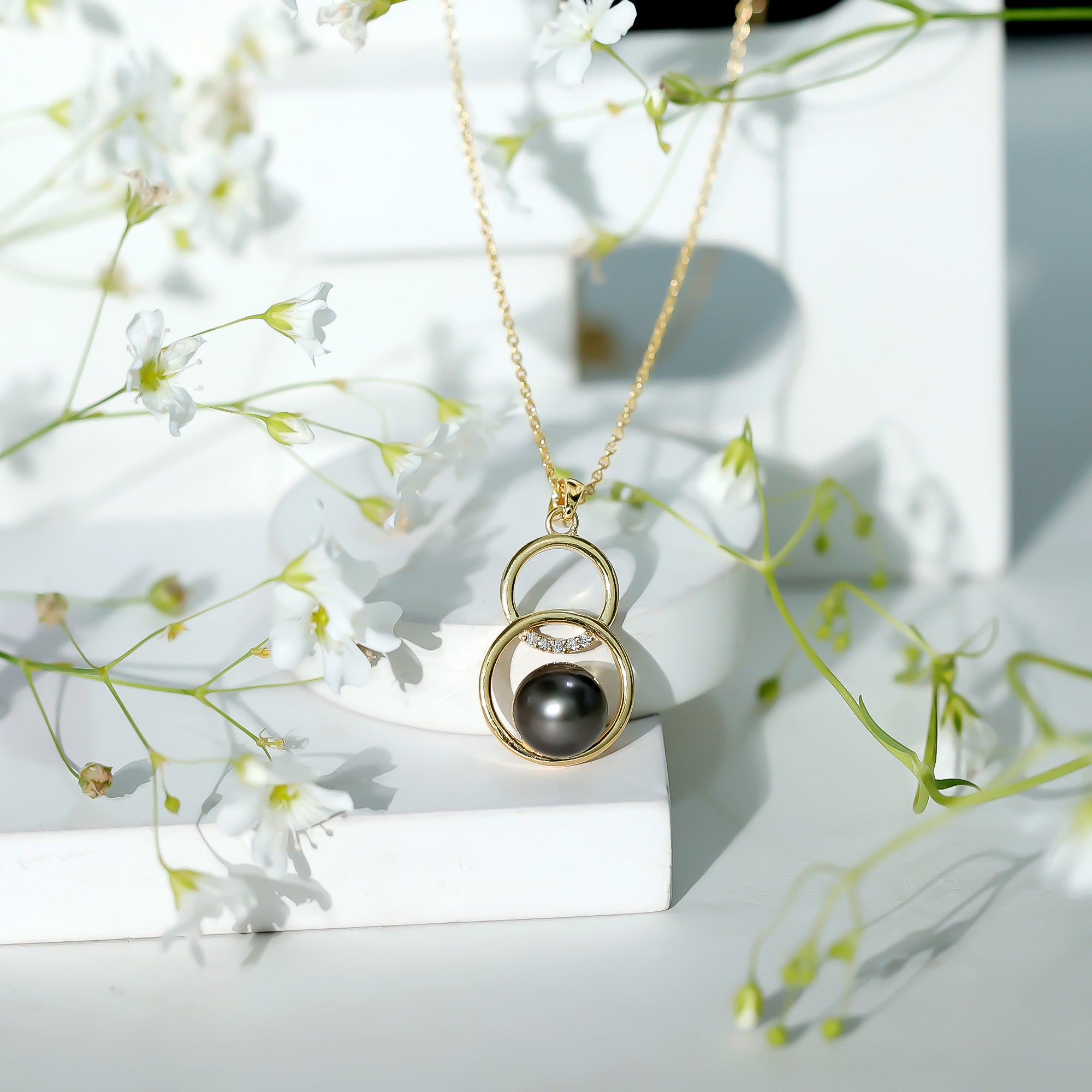 Handpicked Black Pearl Circle Necklace with Diamond AAA - Rosec Jewels