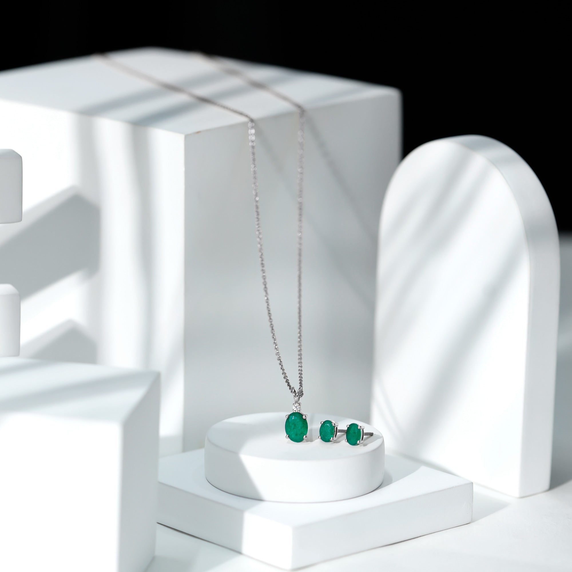 Genuine Emerald Solitaire Pendant and Earrings Set with Lab Grown Diamond AAA - Rosec Jewels