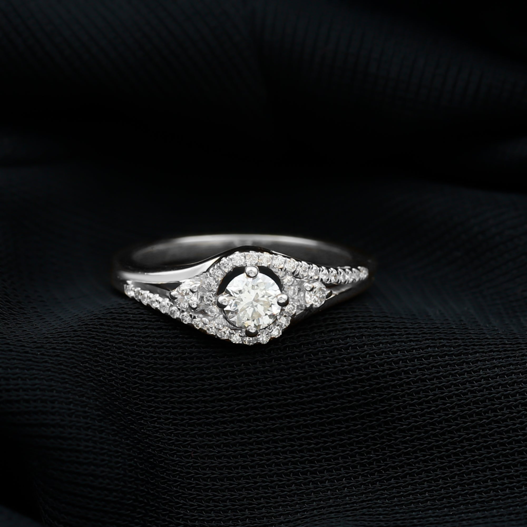 Certified Diamond Classic Engagement Ring in Split Shank Natural - ( HI-SI ) - Rosec Jewels