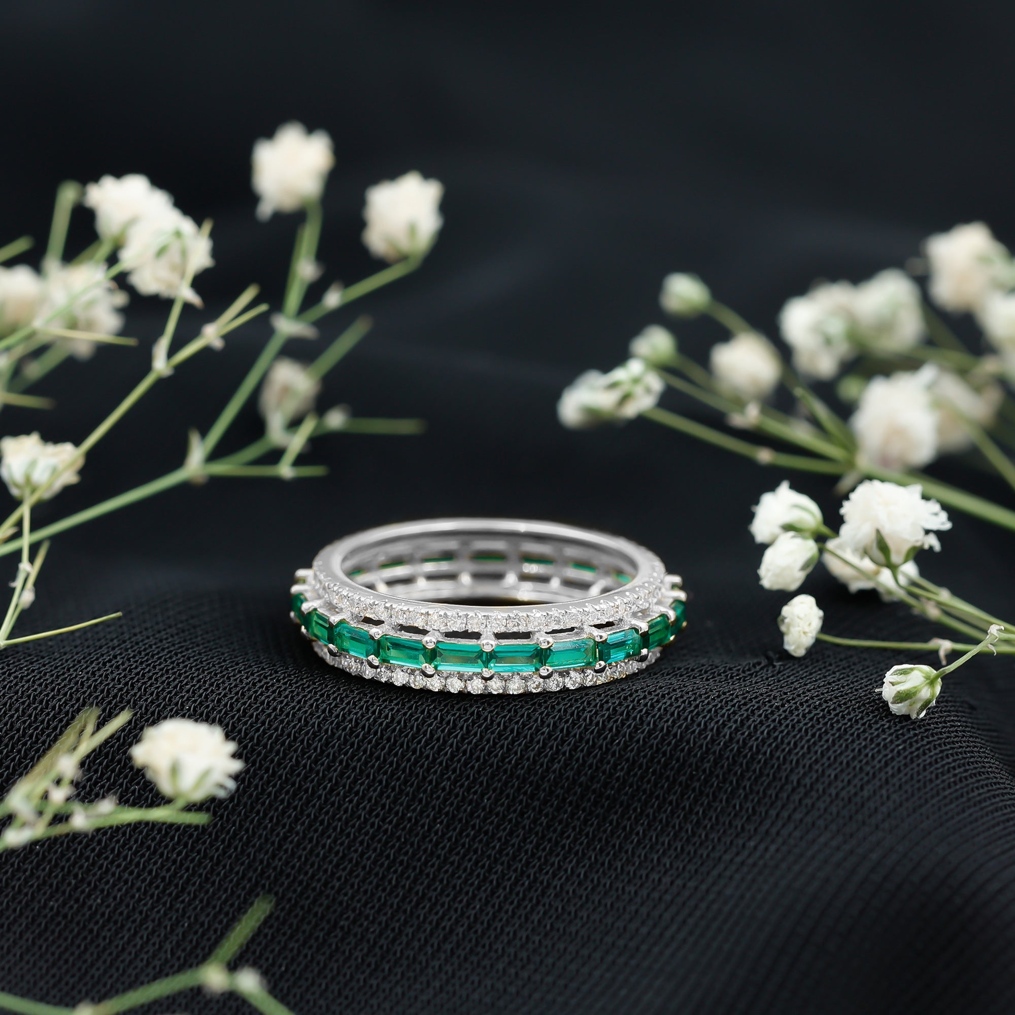 Baguette Cut Lab Grown Emerald and Moissanite Wedding Band AAAA - Rosec Jewels
