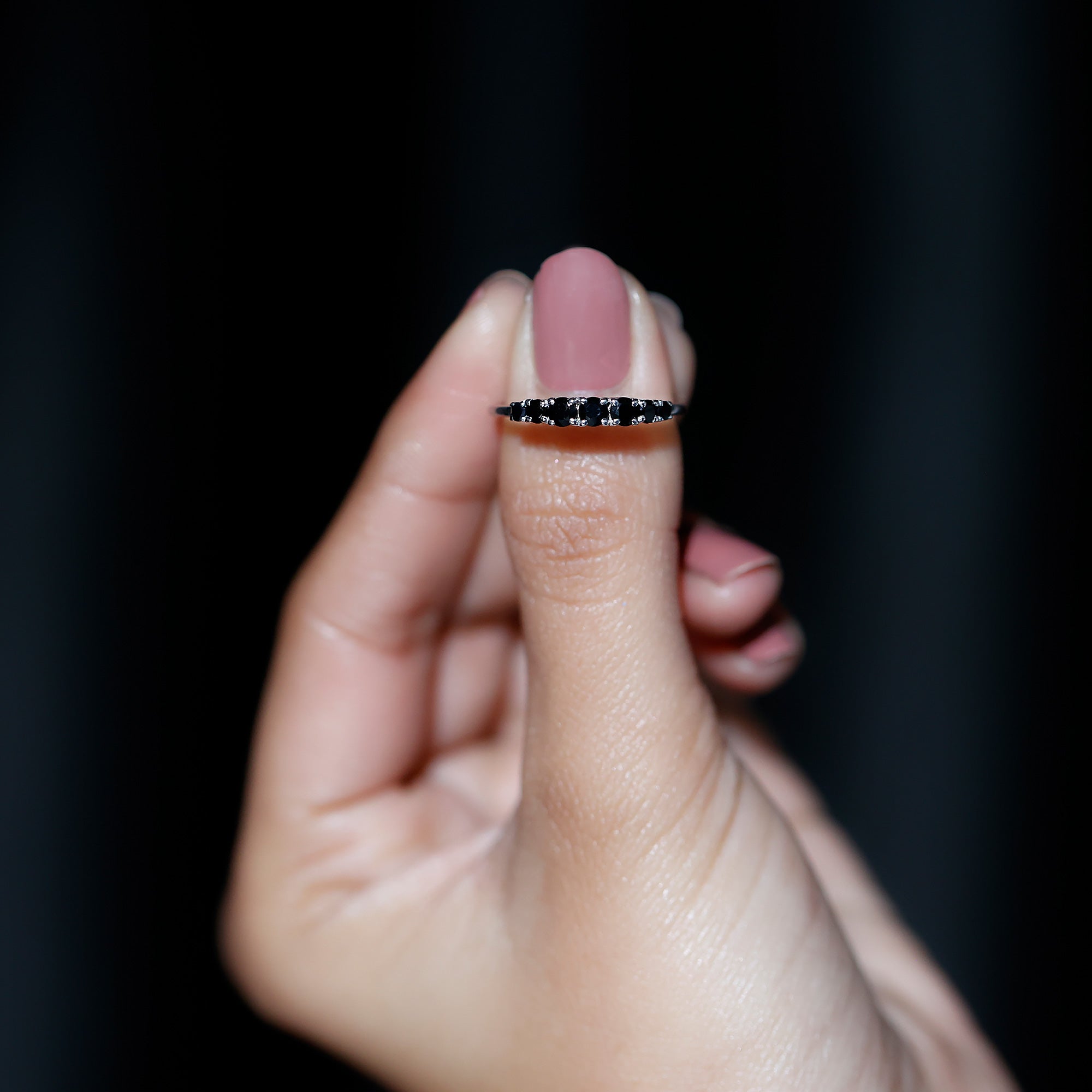 Round Cut Graduated Black Onyx Half Eternity Ring AAA - Rosec Jewels
