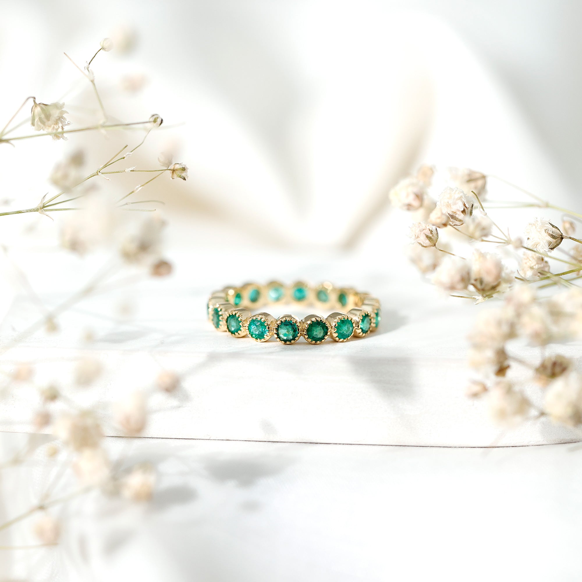 Milgrain Bezel Set Round Emerald Eternity Wedding Band AAA - Rosec Jewels