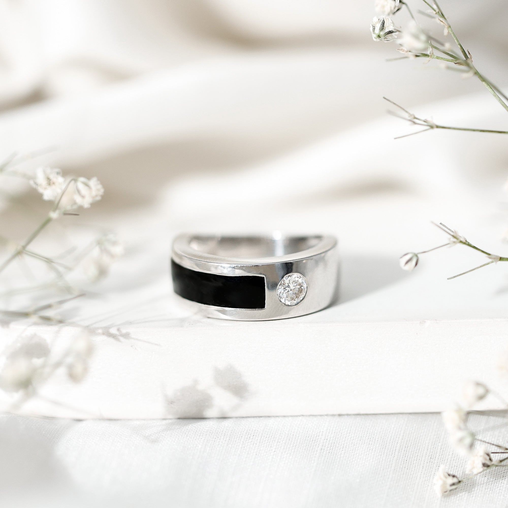 Classic Moissanite Mens Wedding Band with Black Enamel D-VS1 - Rosec Jewels