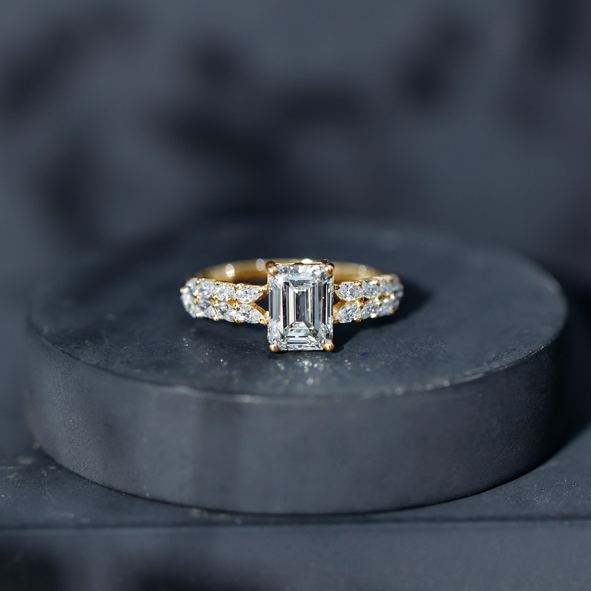 2 Carat Lab Grown Diamond Ring For Women With Certificate Lab - ( EF-VS ) - Rosec Jewels