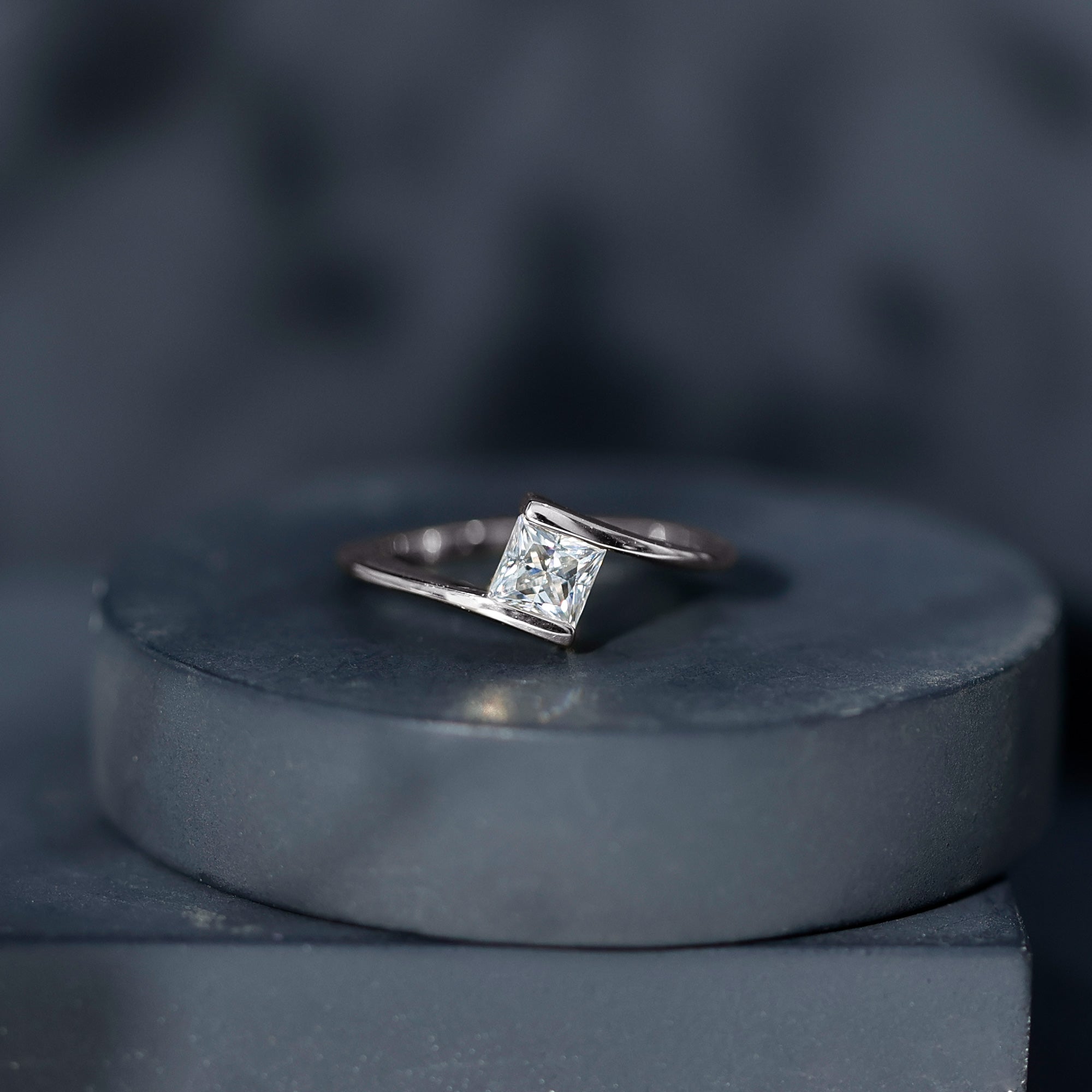 5 mm Princess Cut Lab Grown Diamond Ring With Tension Setting Lab - ( EF-VS ) - Rosec Jewels
