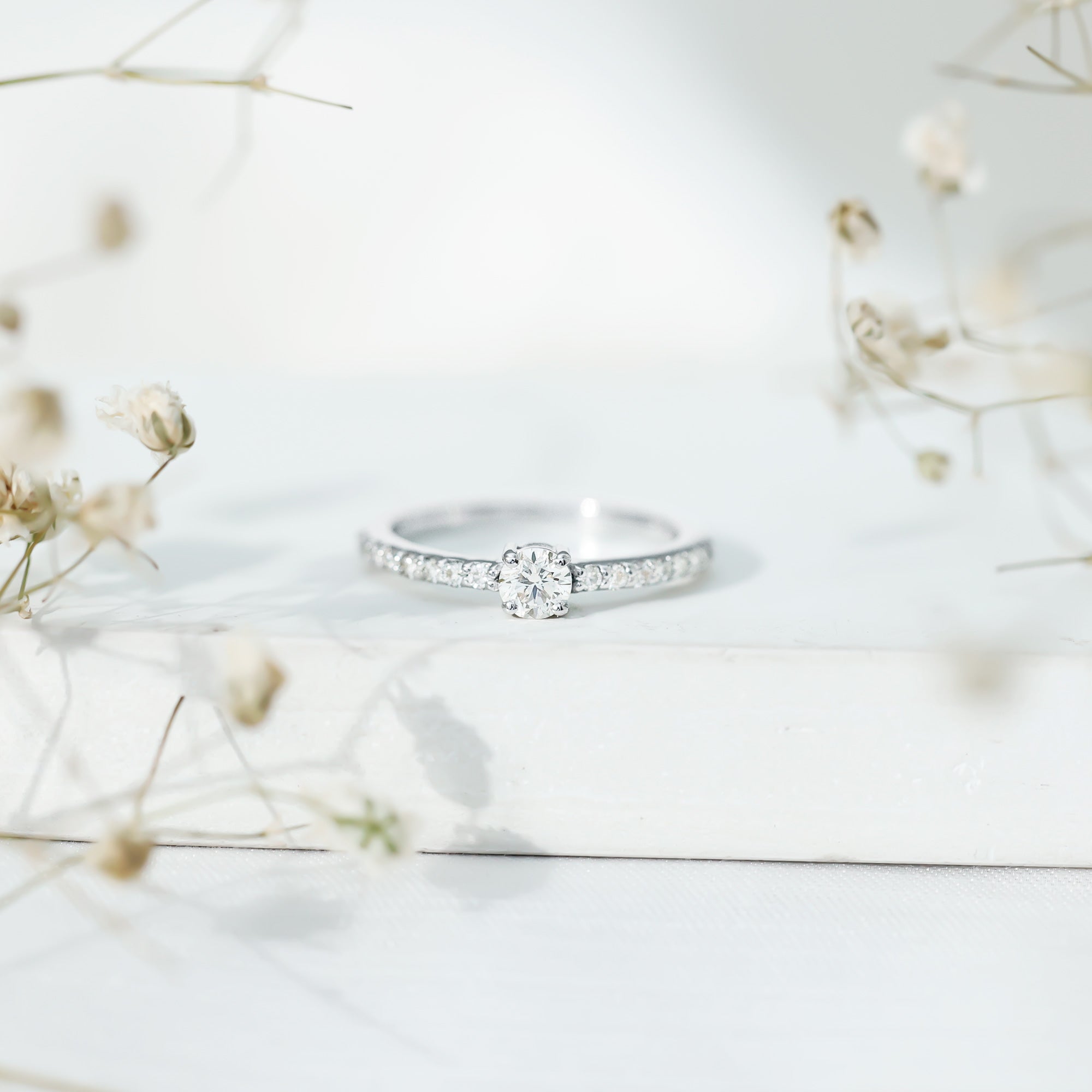 Round Diamond Solitaire Ring with Side Stones Natural - ( HI-SI ) - Rosec Jewels