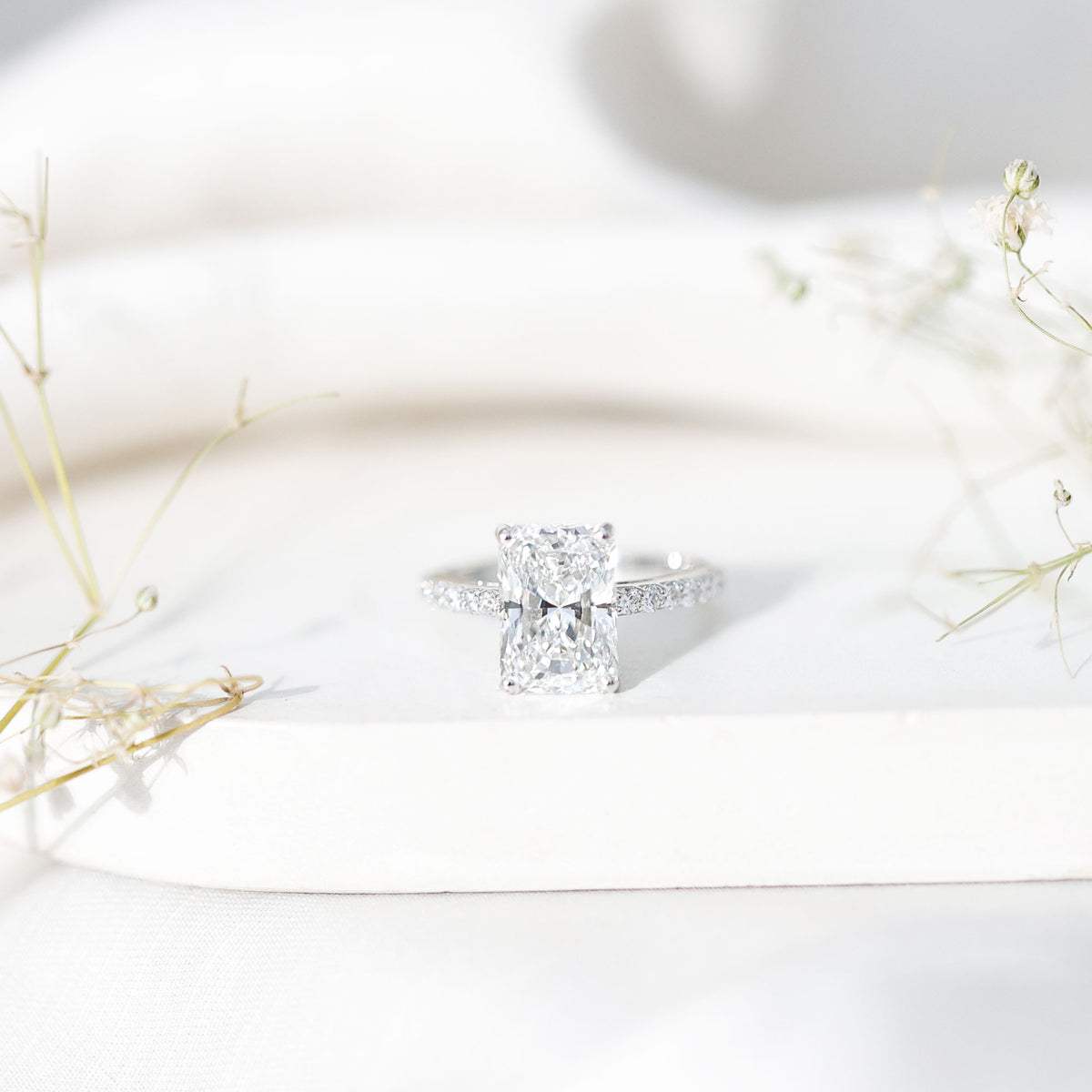 IGI Certified Radiant Cut 4 Carat Lab Grown Diamond Solitaire Engagement Ring with Hidden Halo Lab - ( E-VS1 ) - Rosec Jewels