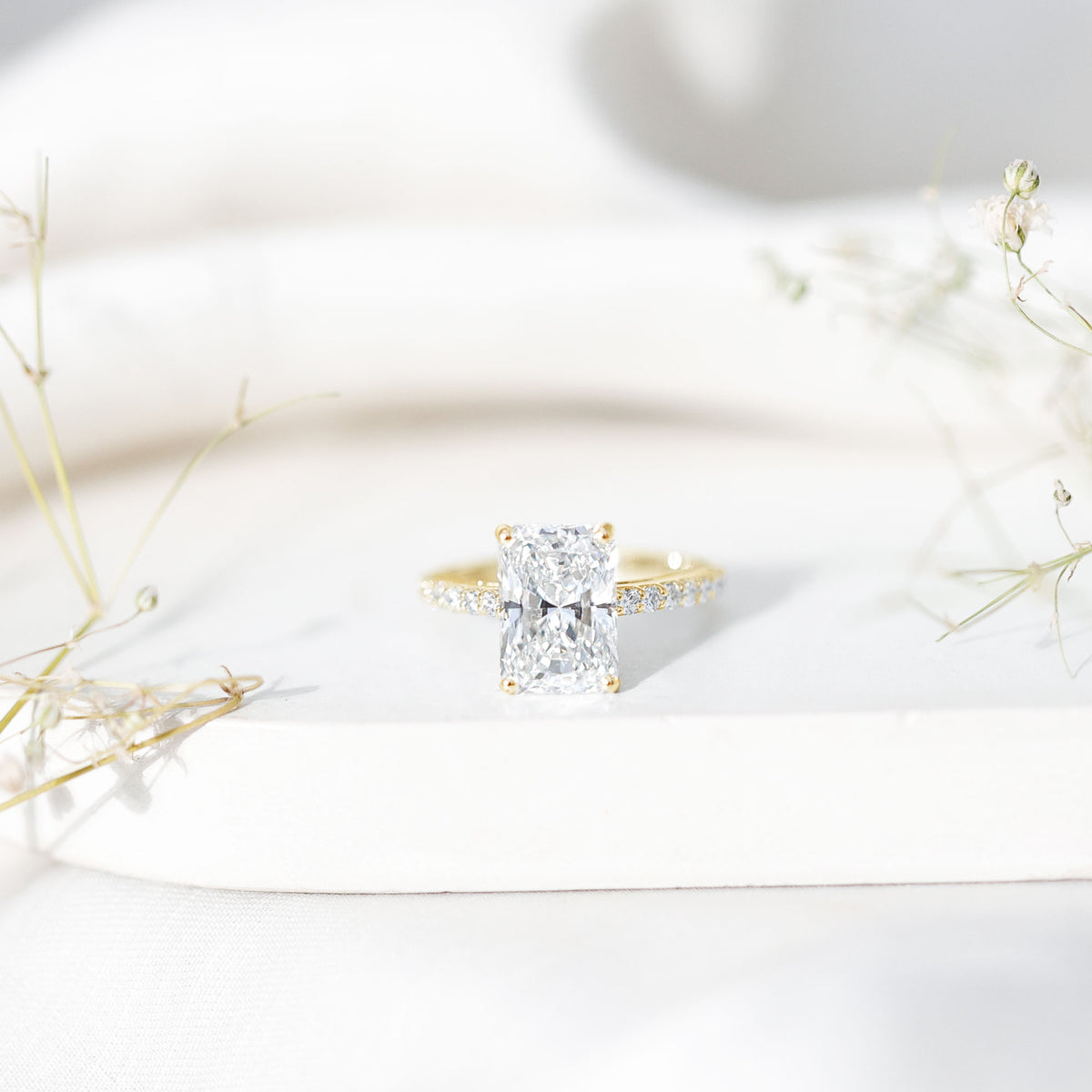 IGI Certified Radiant Cut 4 Carat Lab Grown Diamond Solitaire Engagement Ring with Hidden Halo Lab - ( E-VS1 ) - Rosec Jewels