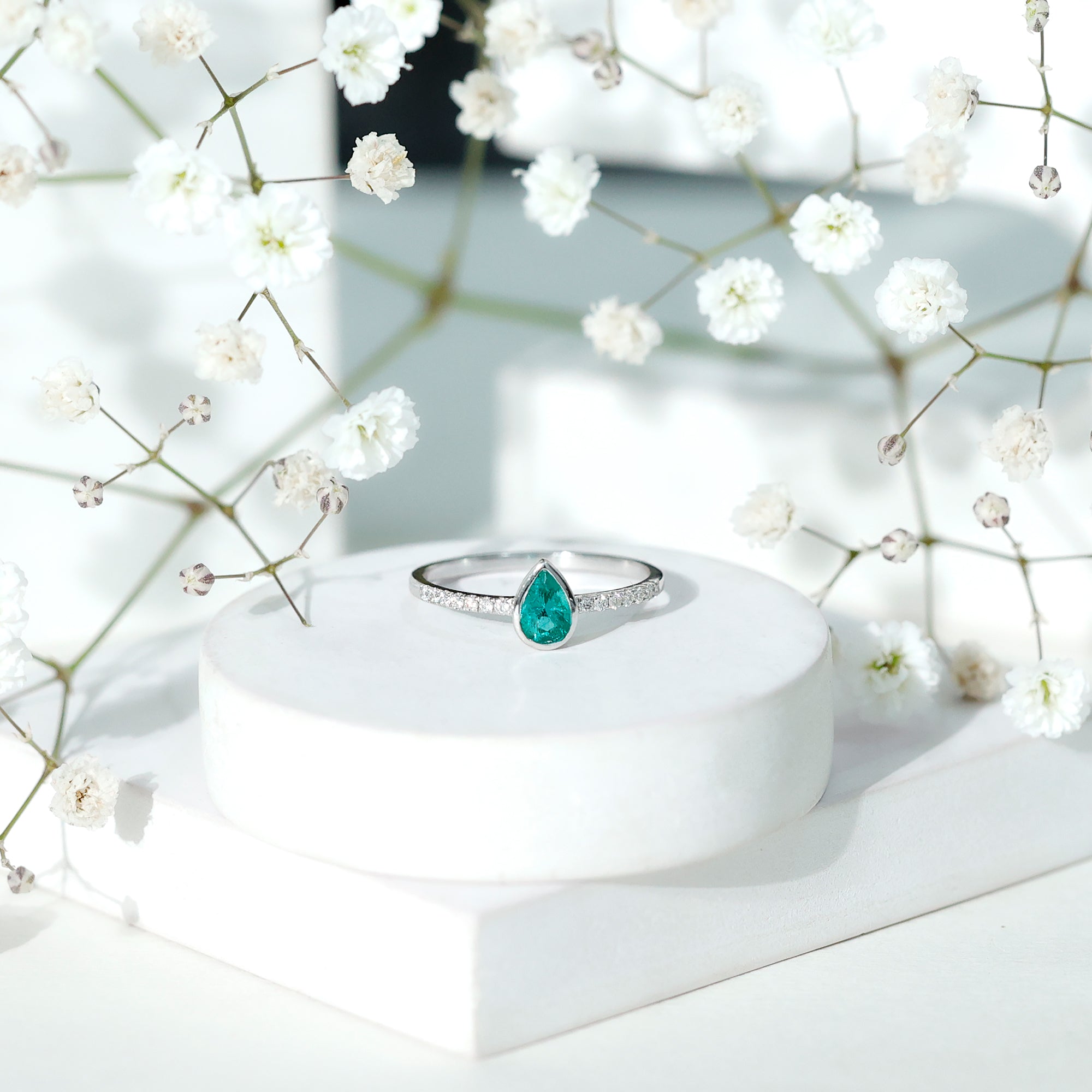 Pear Shaped Emerald Engagement Ring with Diamond Side Stones AAA - Rosec Jewels