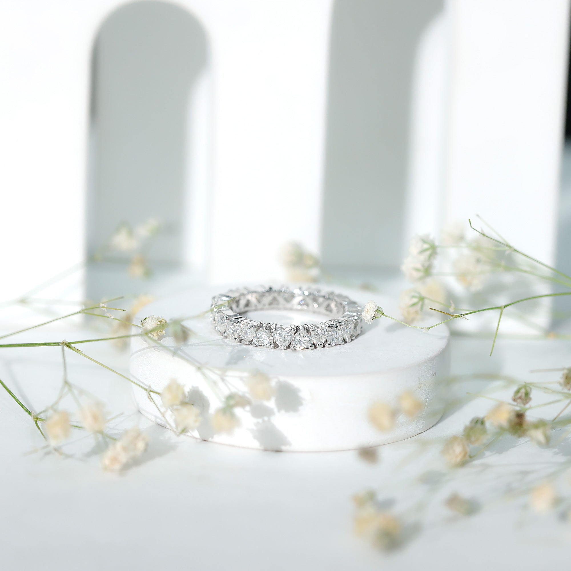 Claw Set Moissanite Heart Wedding Band for Women D-VS1 - Rosec Jewels