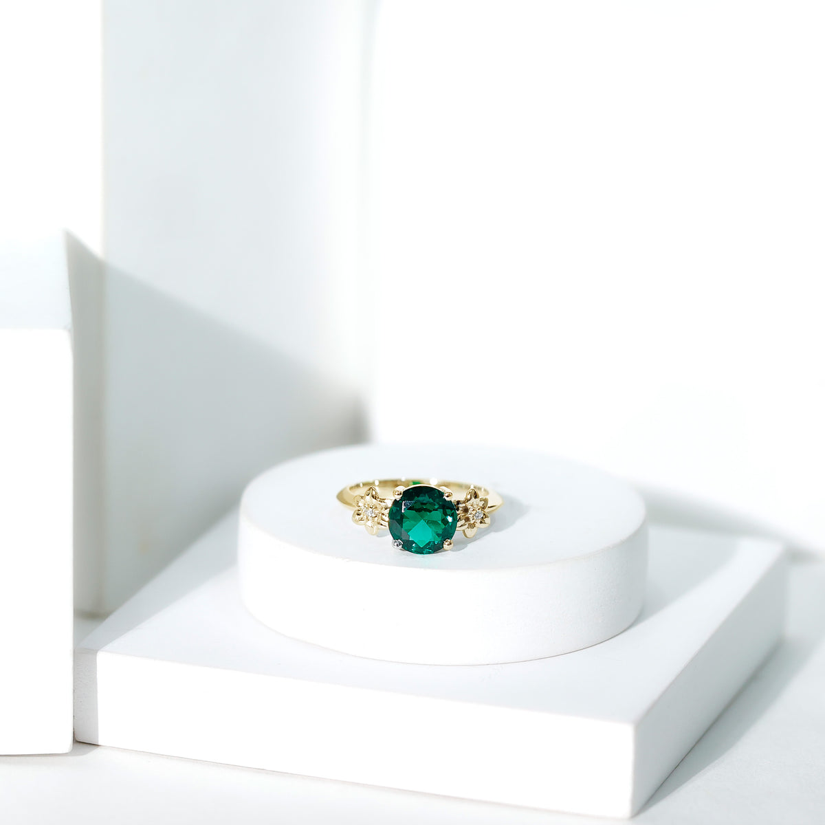 Certified Lab Grown Emerald Flower Engagement Ring with Diamond AAAA - Rosec Jewels