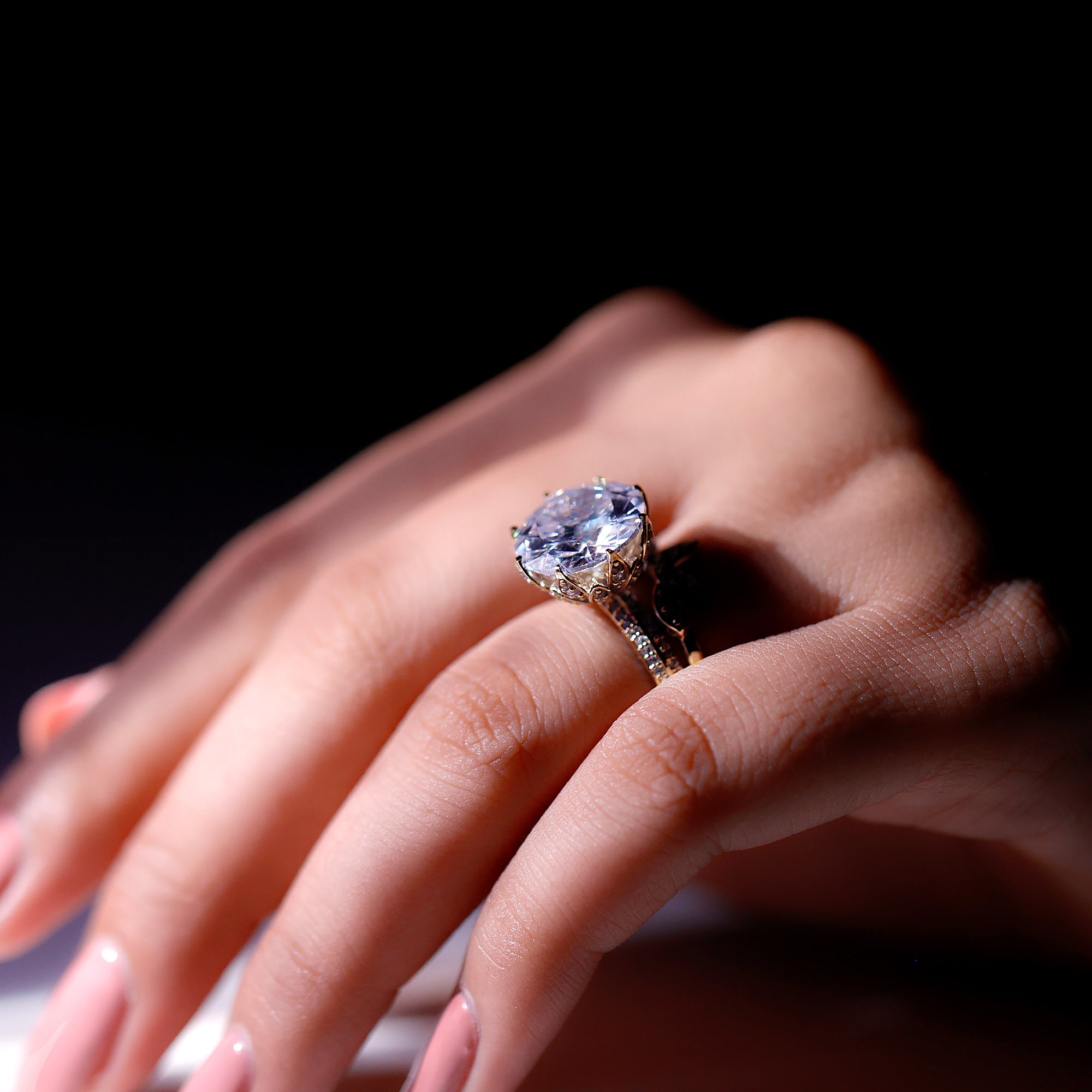 10MM Round Moissanite Flower Engagement Ring With Enhancer D-VS1 - Rosec Jewels
