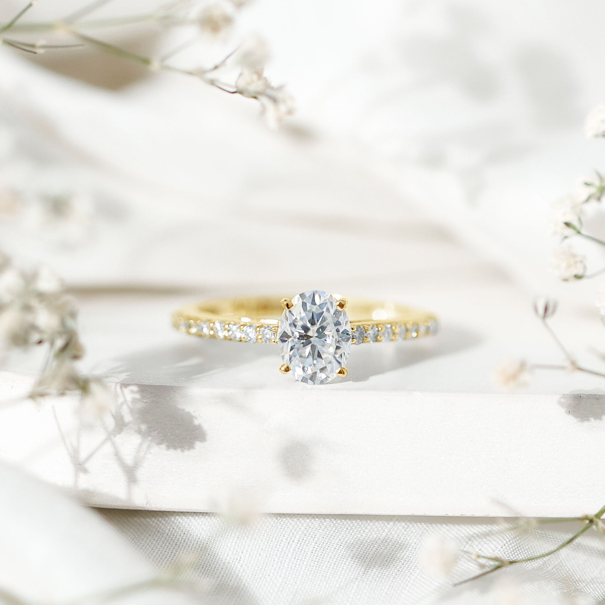 Brilliant Cut Moissanite Oval Engagement Ring D-VS1 - Rosec Jewels