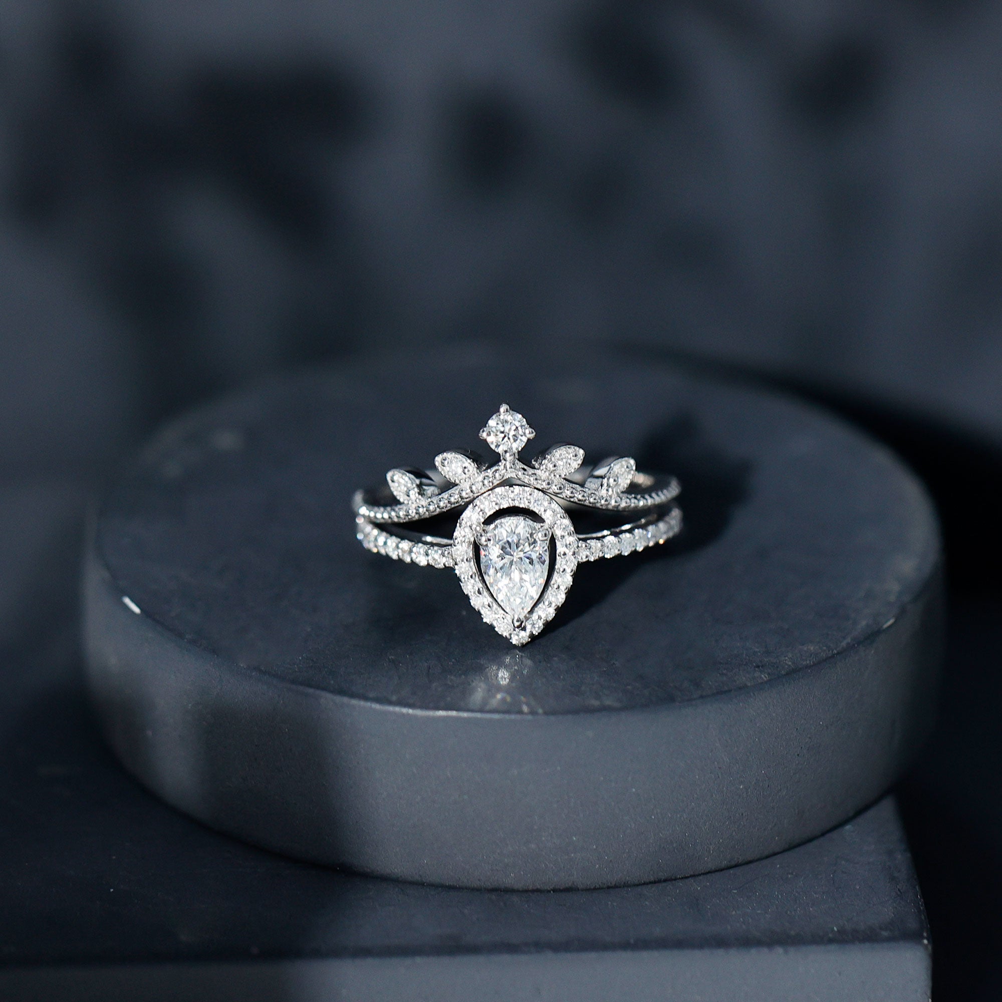 Rosec Jewels-Vintage Style Moissanite Teardrop Wedding Ring Set