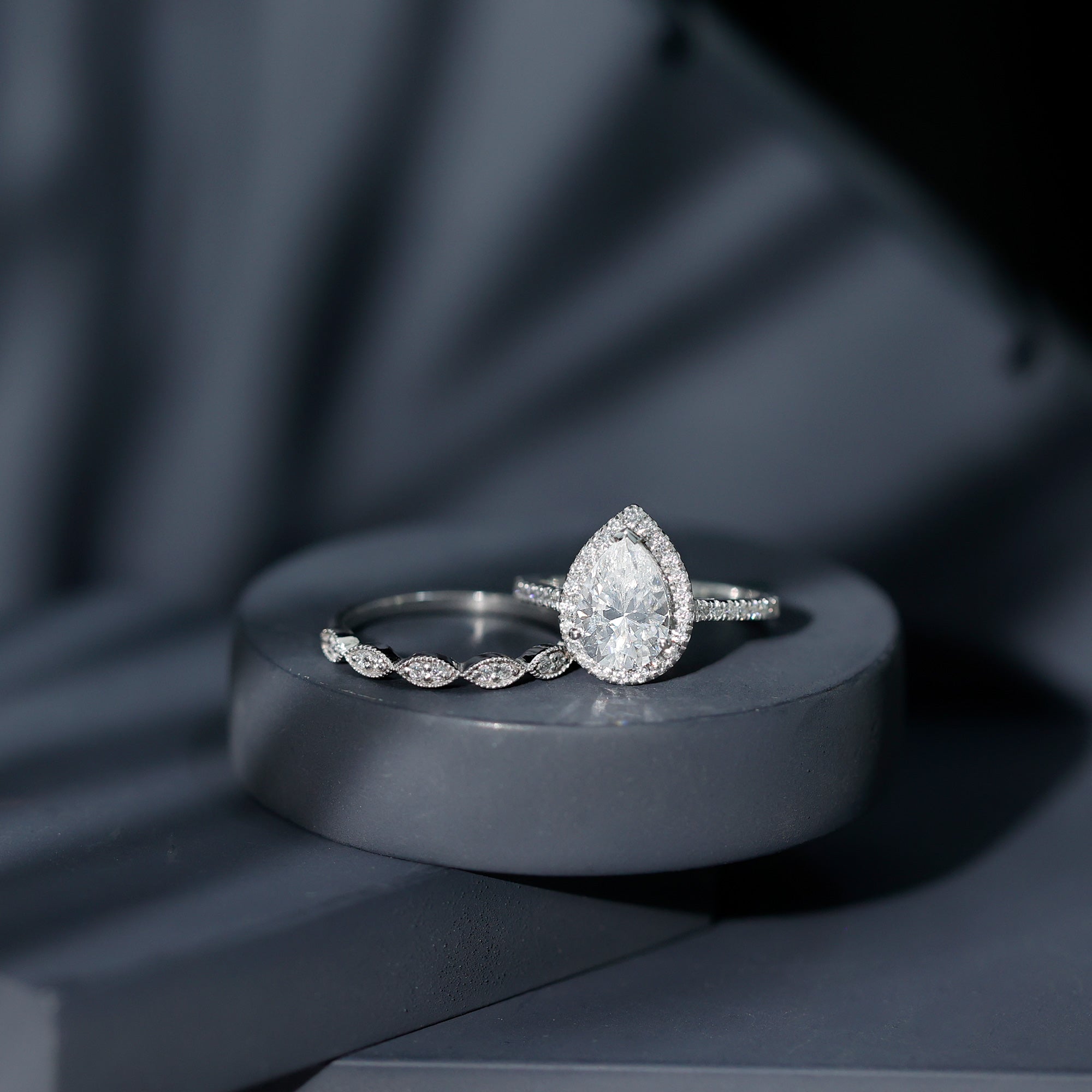 Certified Moissanite Teardrop Engagement Ring Set D-VS1 - Rosec Jewels