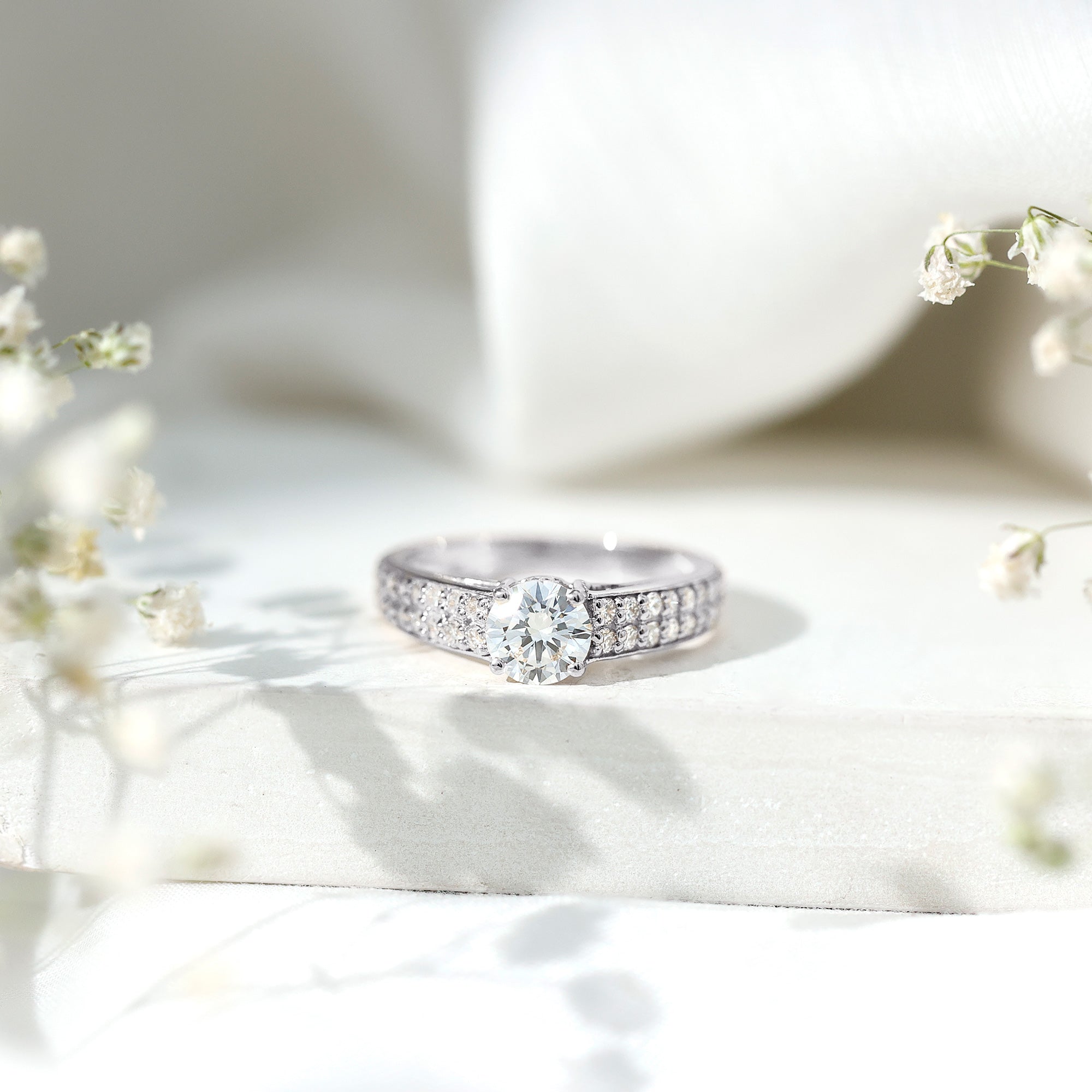 Round Moissanite Engagement Ring with Side Stones D-VS1 - Rosec Jewels